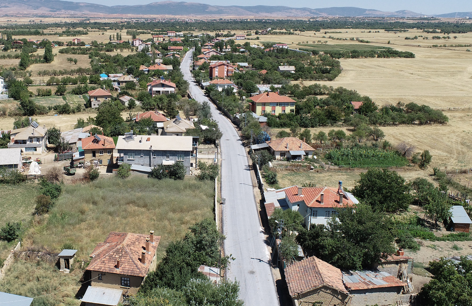 Mahalle Yollarında Kalite Yükseliyor