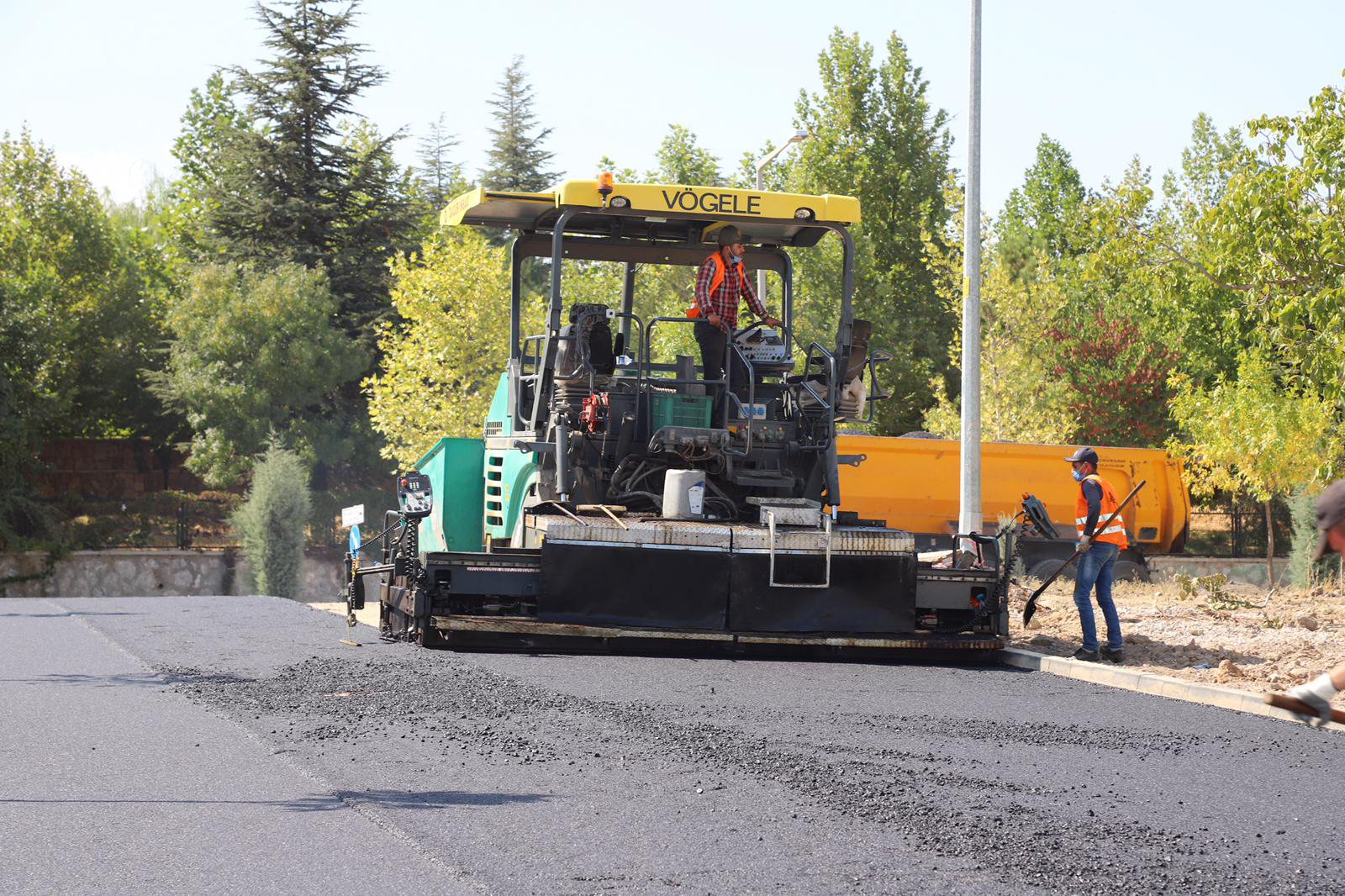 Büyükşehir'den Seydişehir'de Asfalt Çalışması