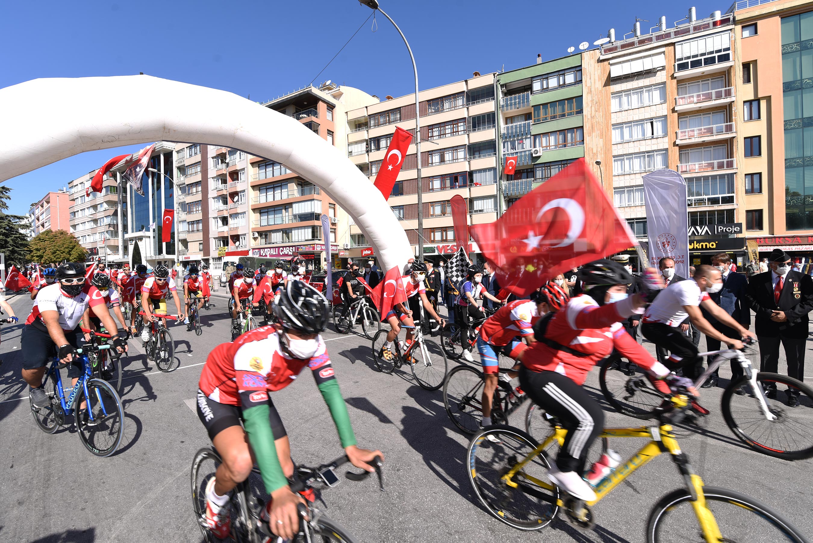 30 Ağustos'ta Zafer İçin Pedal Çevirdiler