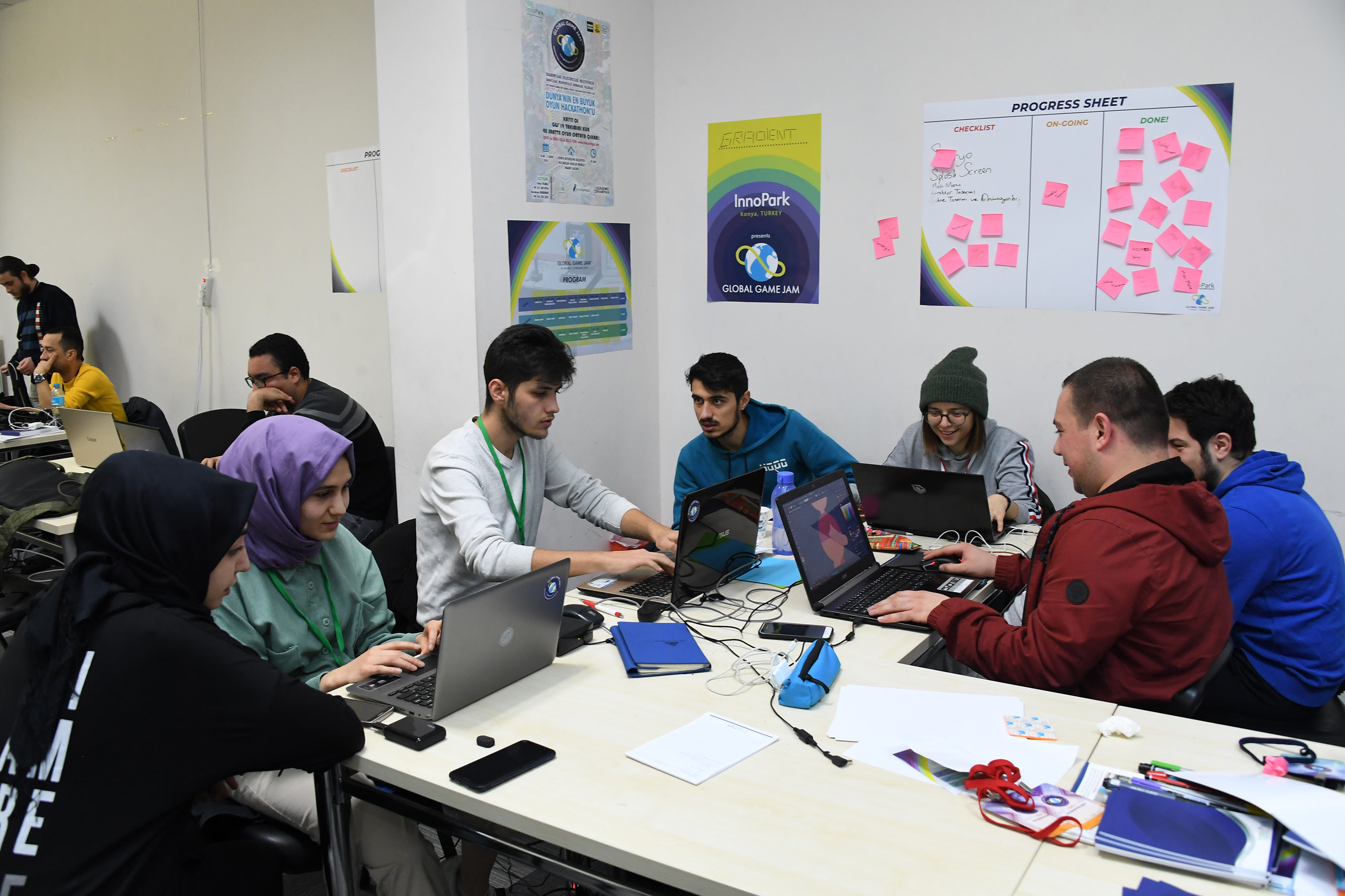 Konya'daki Dijital Oyun Geliştiricileri 'Global Game Jam'de Buluştu