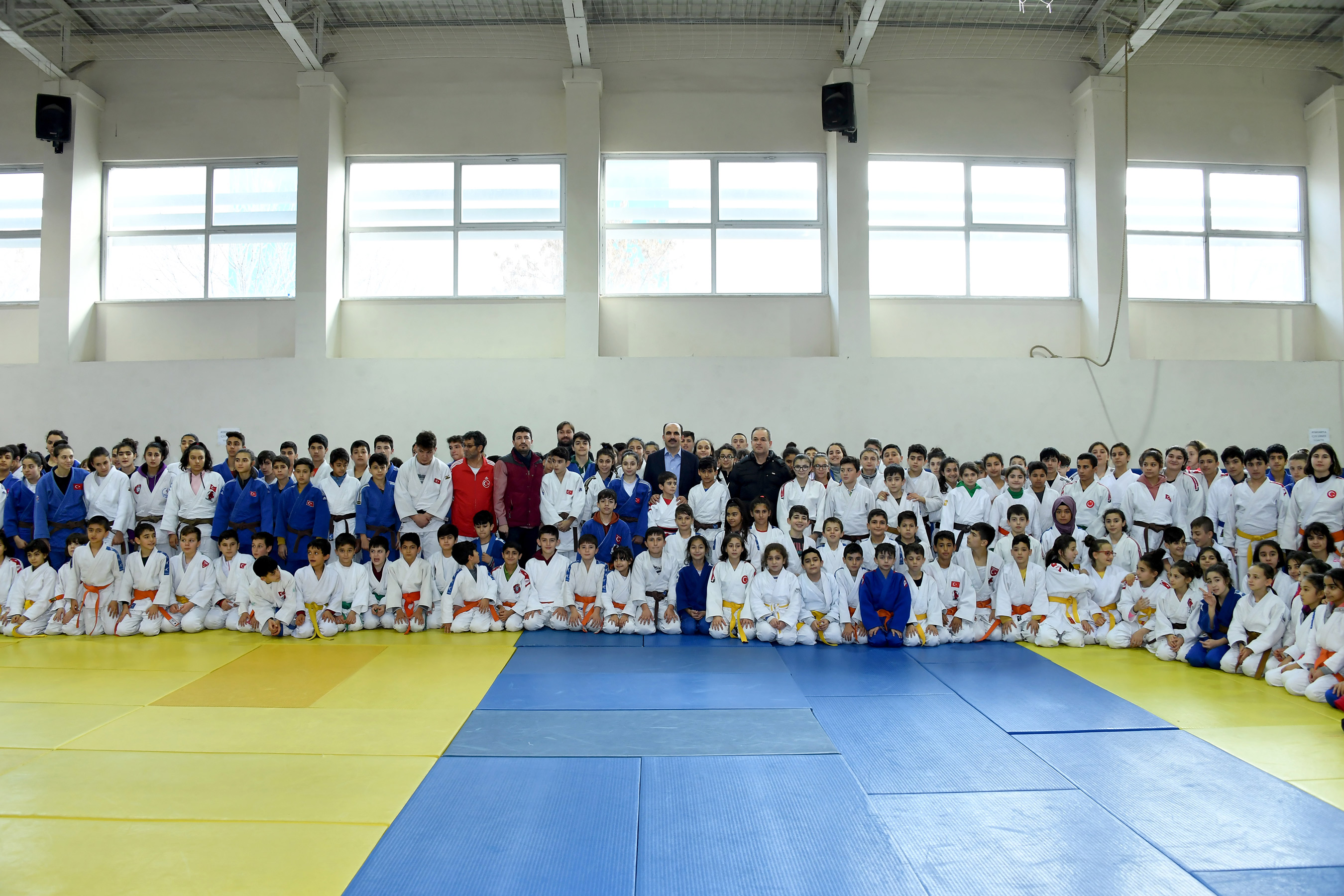 Başkan Altay 8 İlden Konya'da Kamp Yapan Judocularla Buluştu