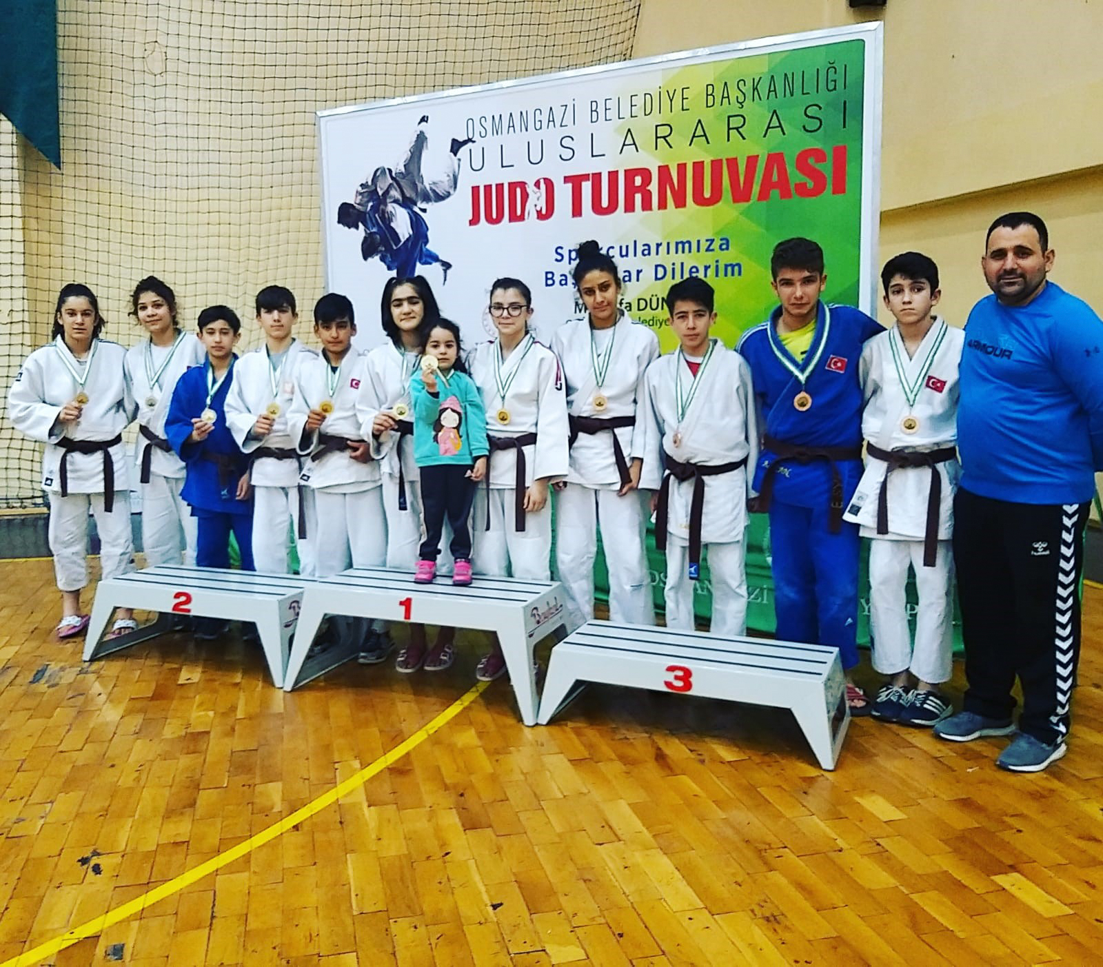 Judo Takımımız Bursa'da Şampiyonluğu Göğüsledi