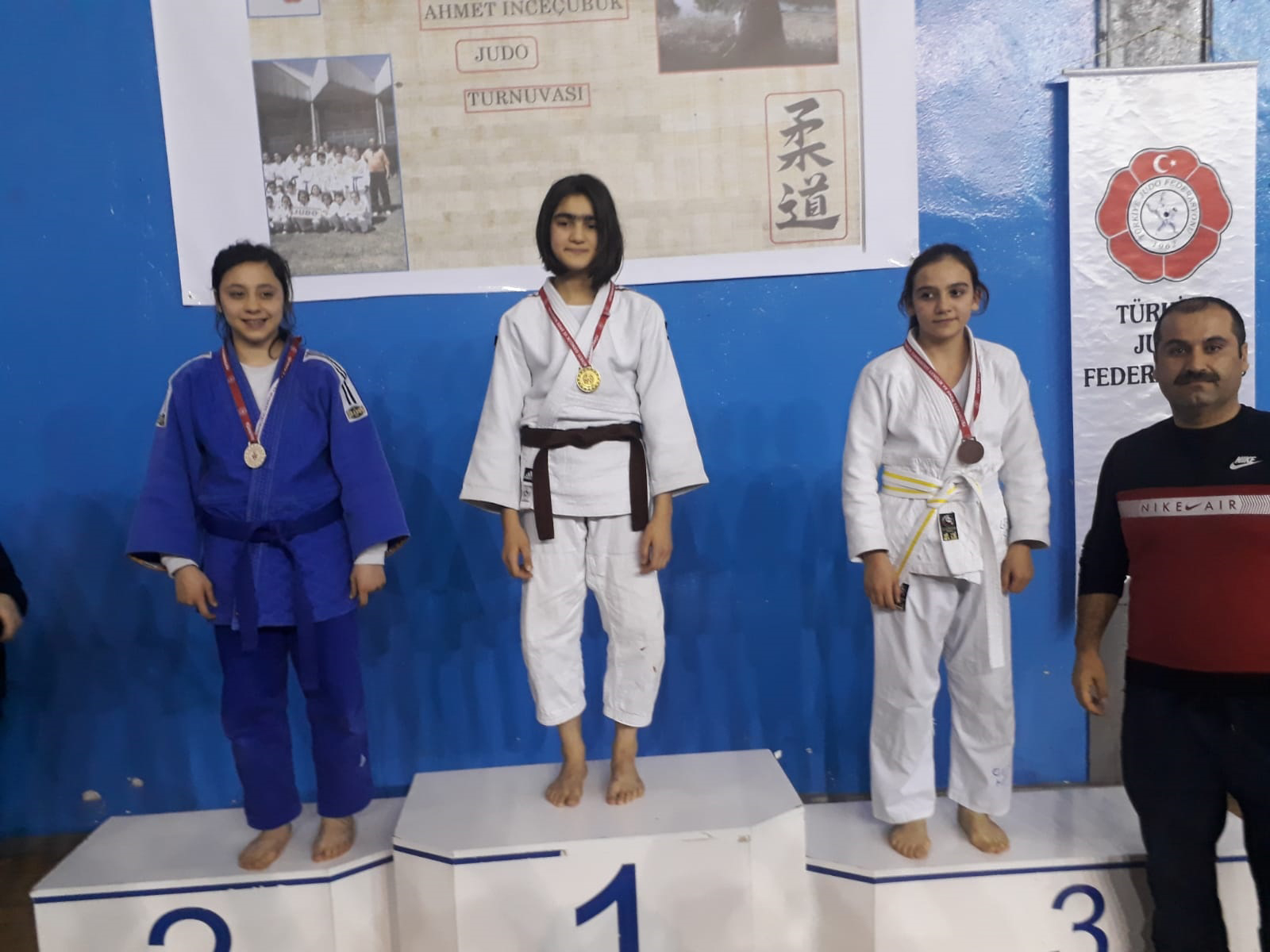 Büyükşehir Belediyesporlu Sporcular Göz Dolduruyor