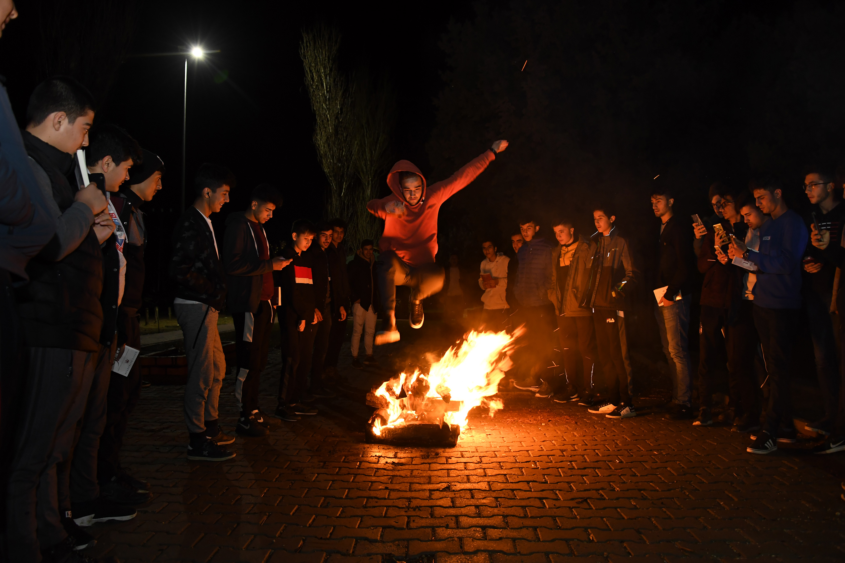 Öğrenciler Atabey Gençlik ve Eğitim Kampında Geleceğe Hazırlanıyor