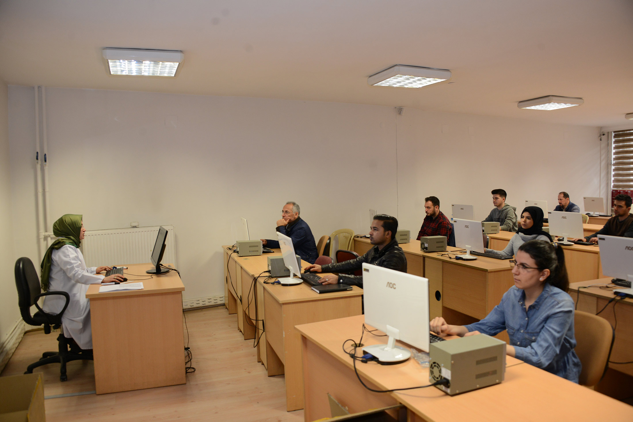 KOMEK ve ASEM'e Bir Haftada 45 Bin Başvuru