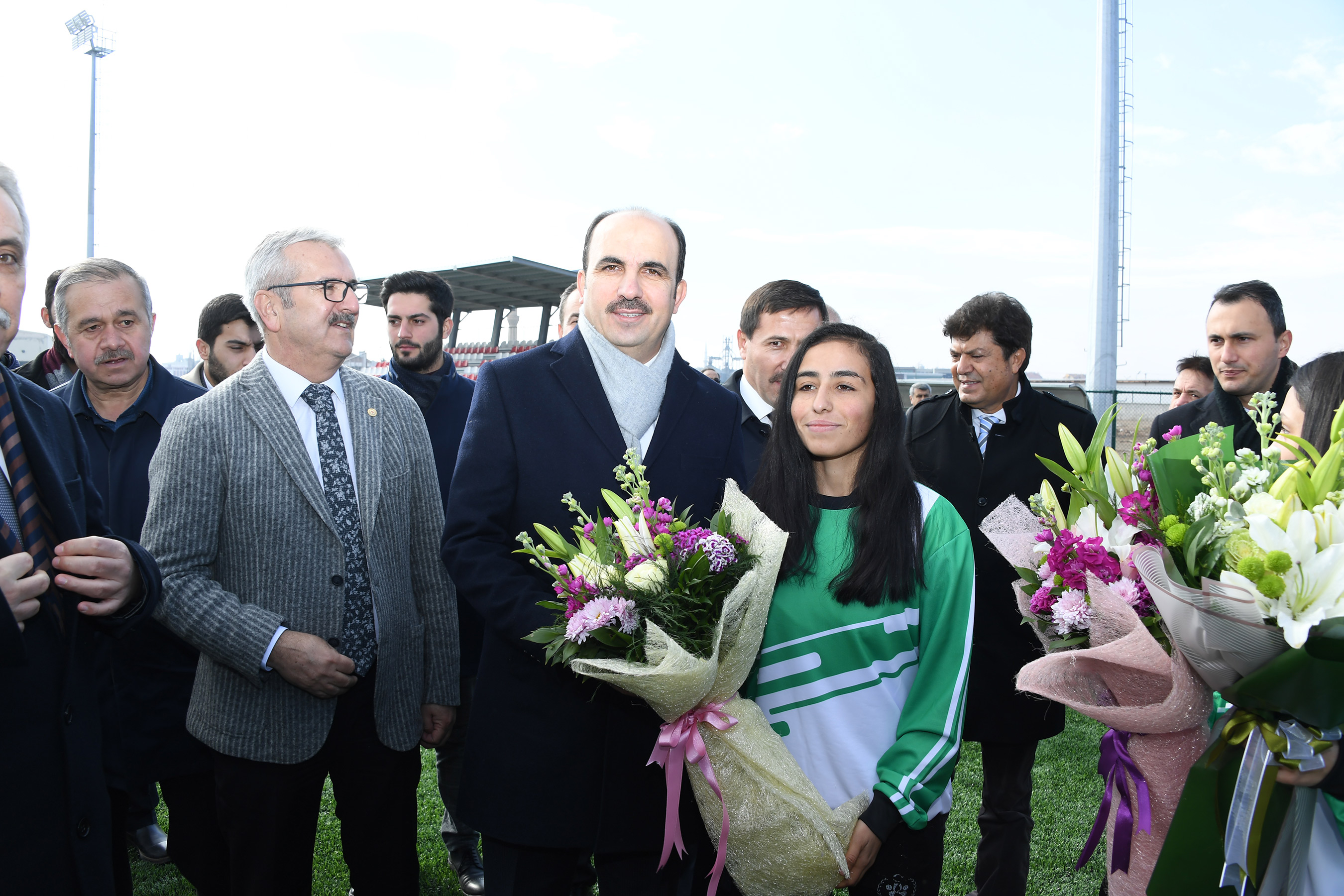 Büyükşehir'den Amatör Spor Kulüplerine Malzeme Desteği