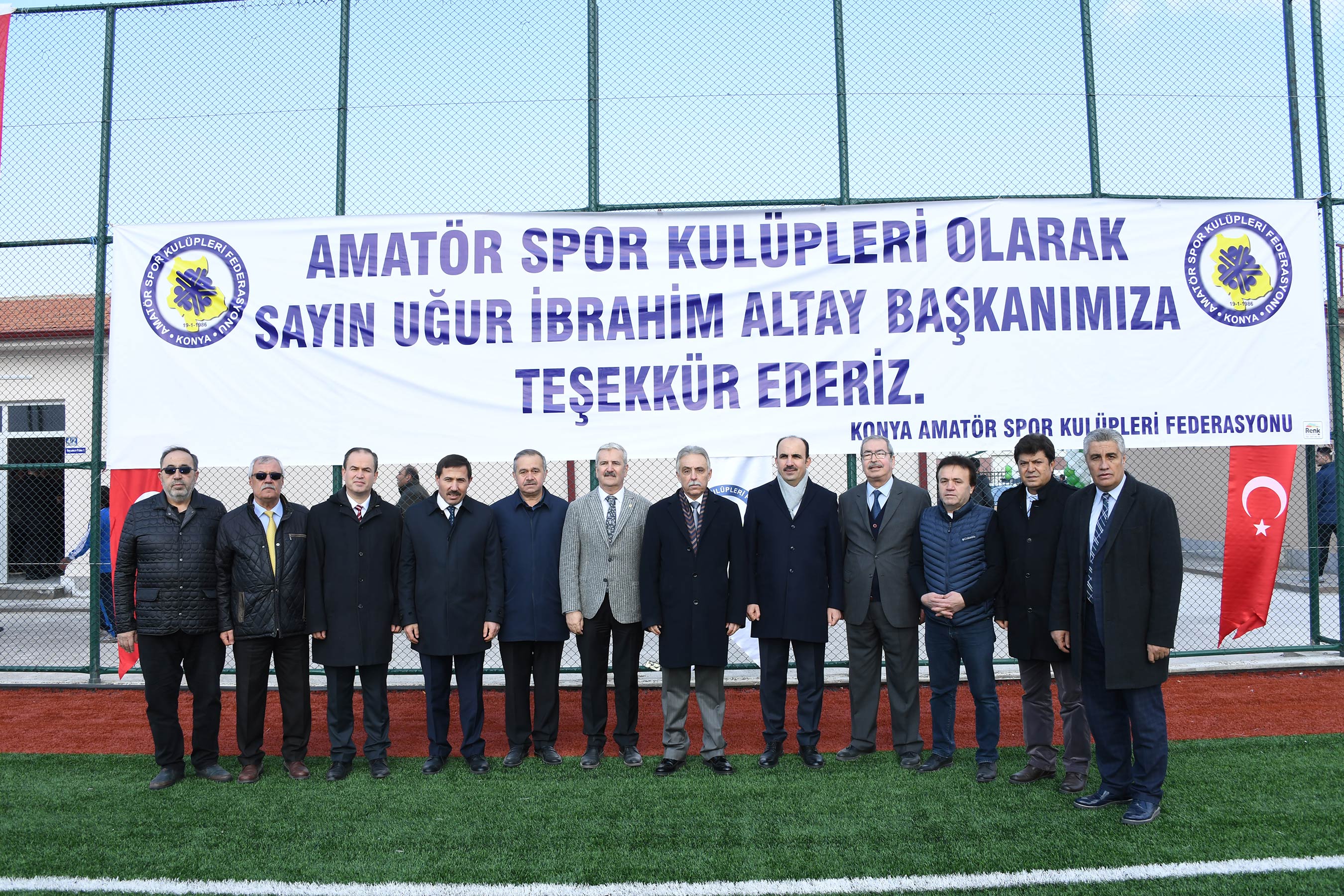 Büyükşehir'den Amatör Spor Kulüplerine Malzeme Desteği