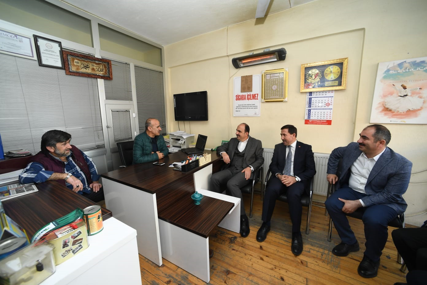 Başkan Altay Aykent Esnafını Ziyaret Etti 