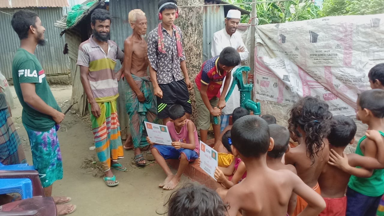 KOMEK Kursiyerlerinden Bangladeş'e Su Kuyusu