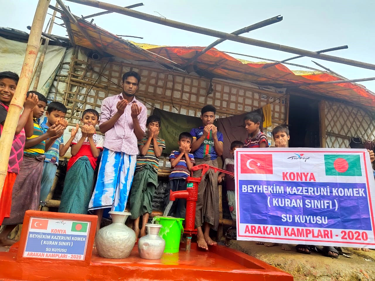 KOMEK Kursiyerlerinden Arakan'a Su Kuyusu