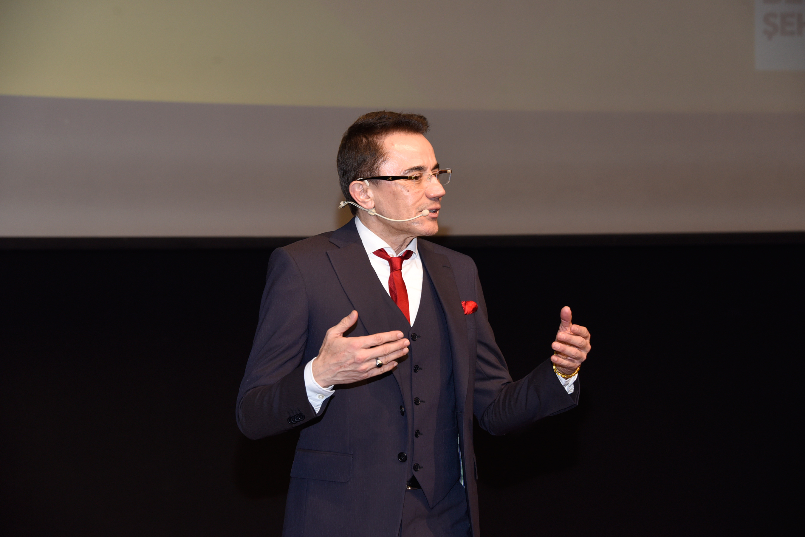Dr. Ender Saraç Sağlıklı Yaşamın Püf Noktalarını Anlattı