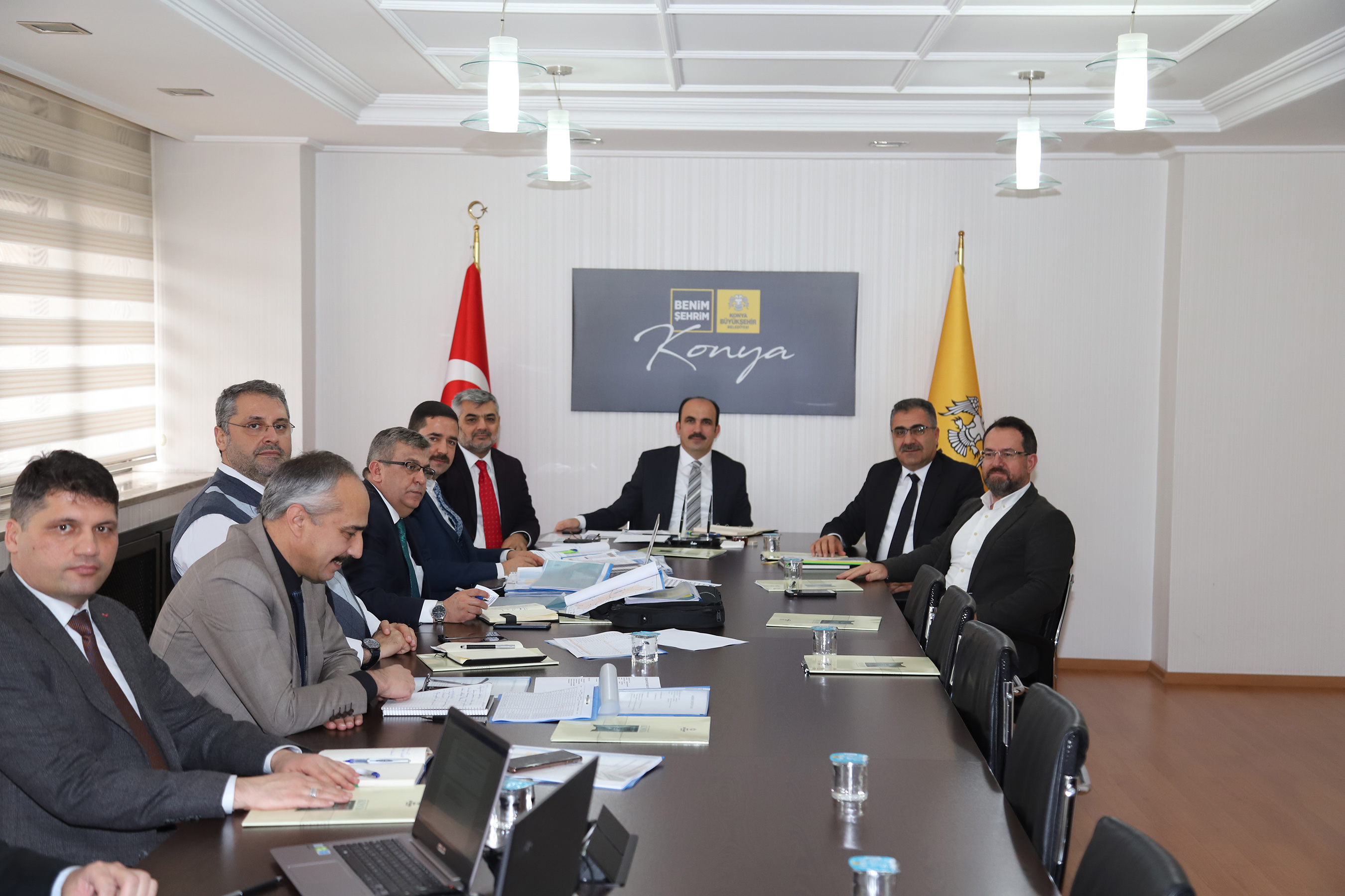 Başkan Altay 31 İlçenin Yöneticileri ile Görüştü