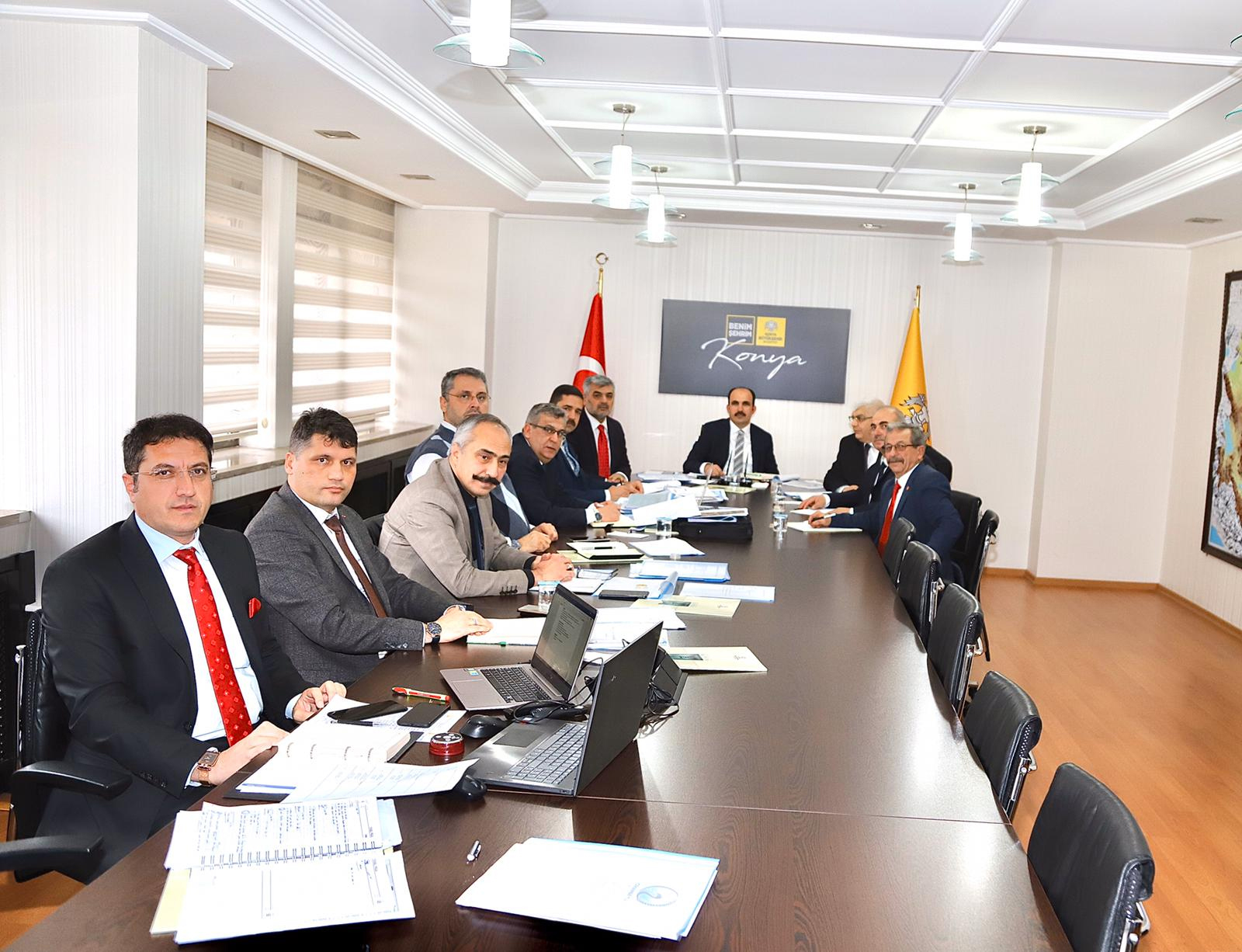 Başkan Altay 31 İlçenin Yöneticileri ile Görüştü