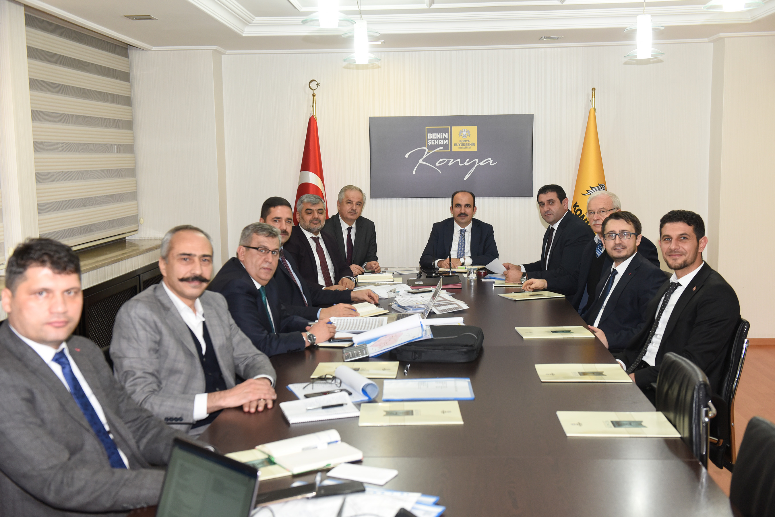 Başkan Altay 31 İlçenin Yöneticileri ile Görüştü