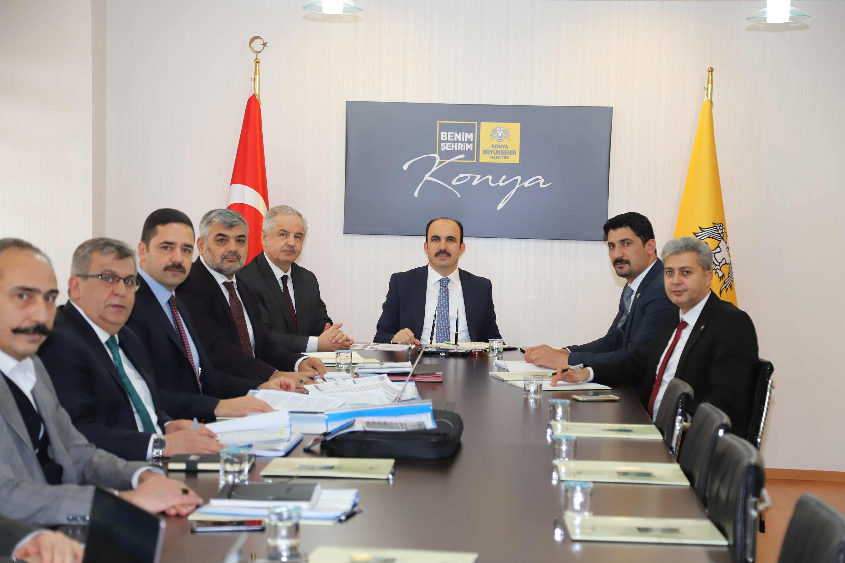 Başkan Altay 31 İlçenin Yöneticileri ile Görüştü