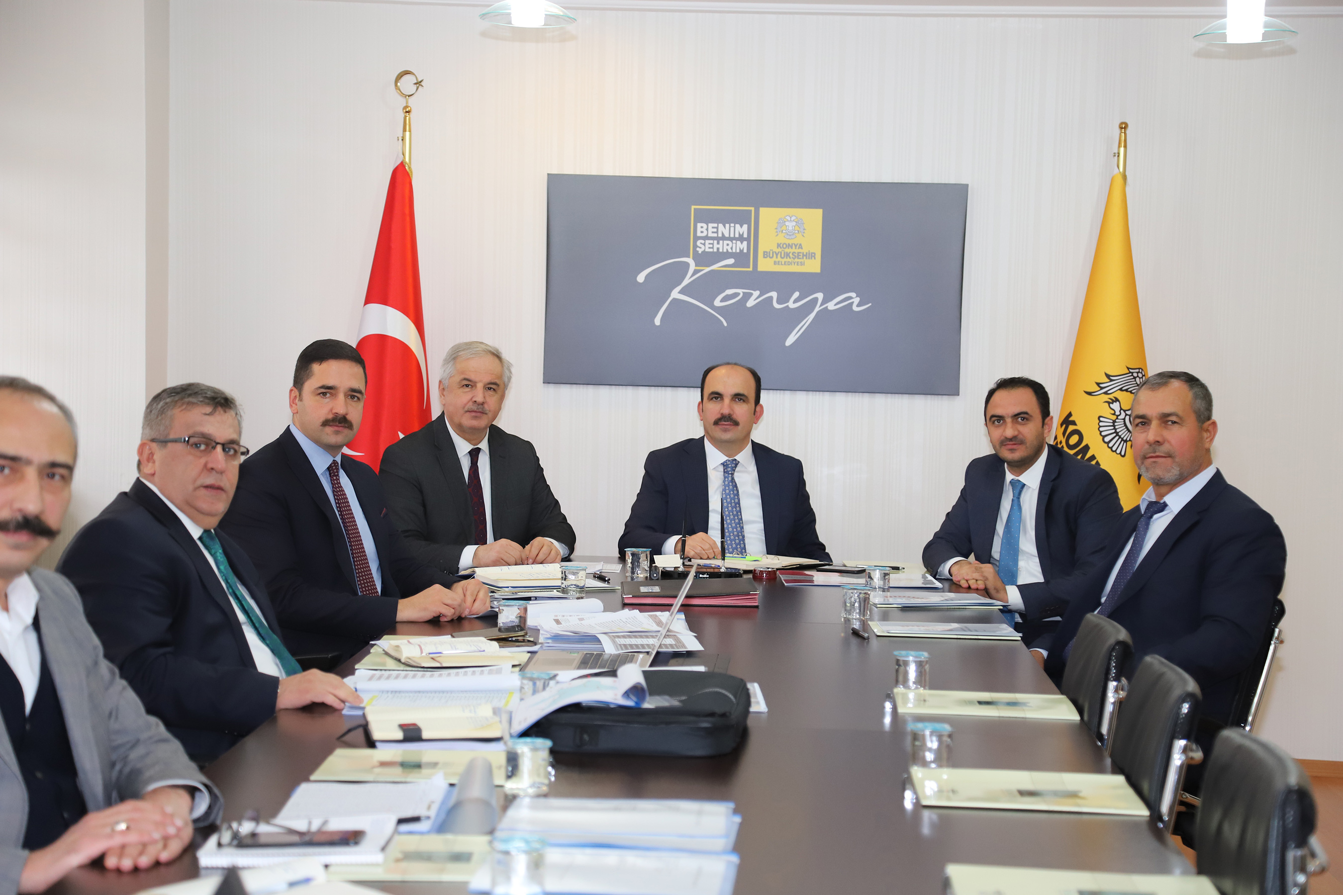 Başkan Altay 31 İlçenin Yöneticileri ile Görüştü