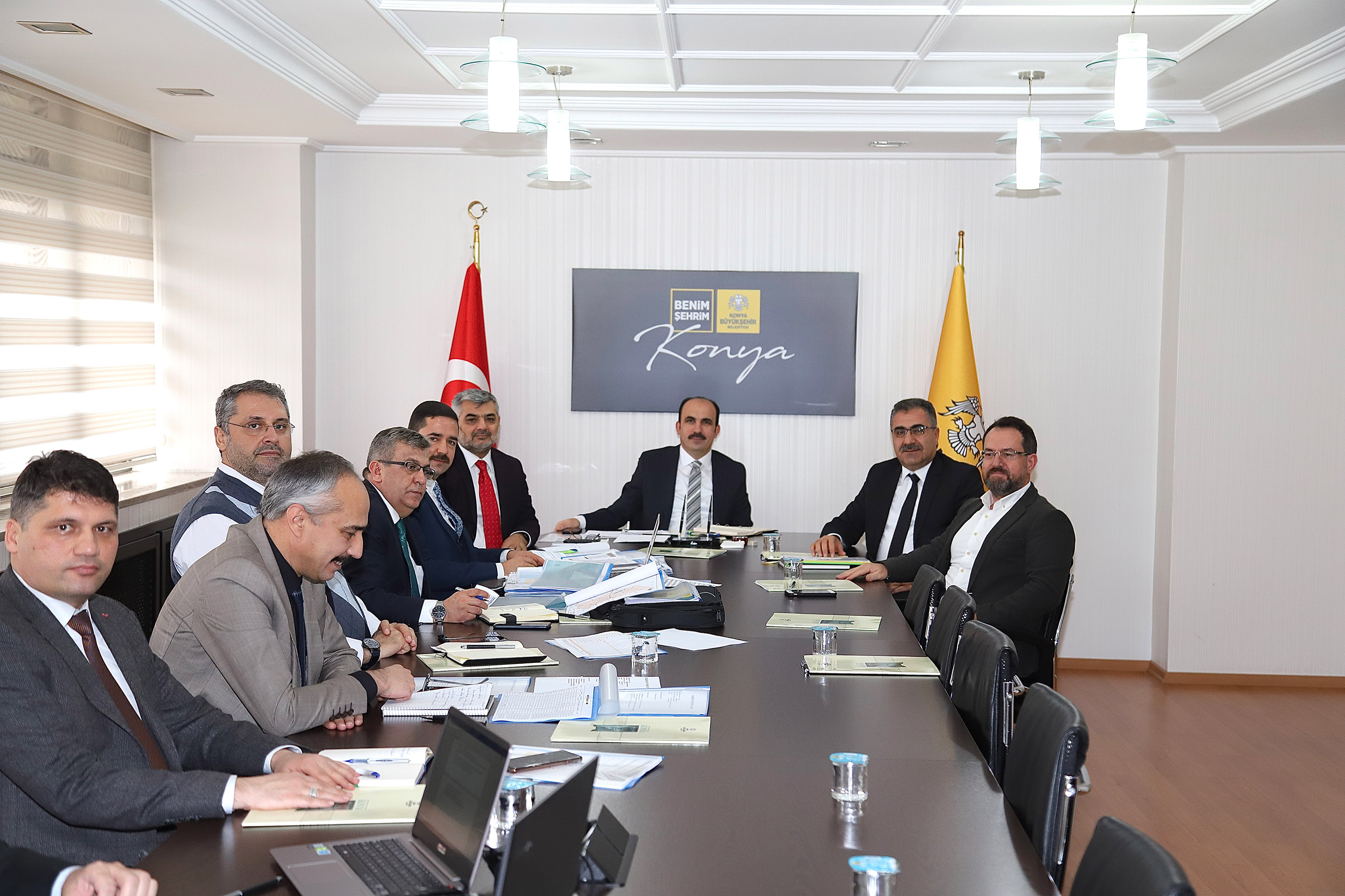 Başkan Altay 31 İlçenin Yöneticileri ile Görüştü