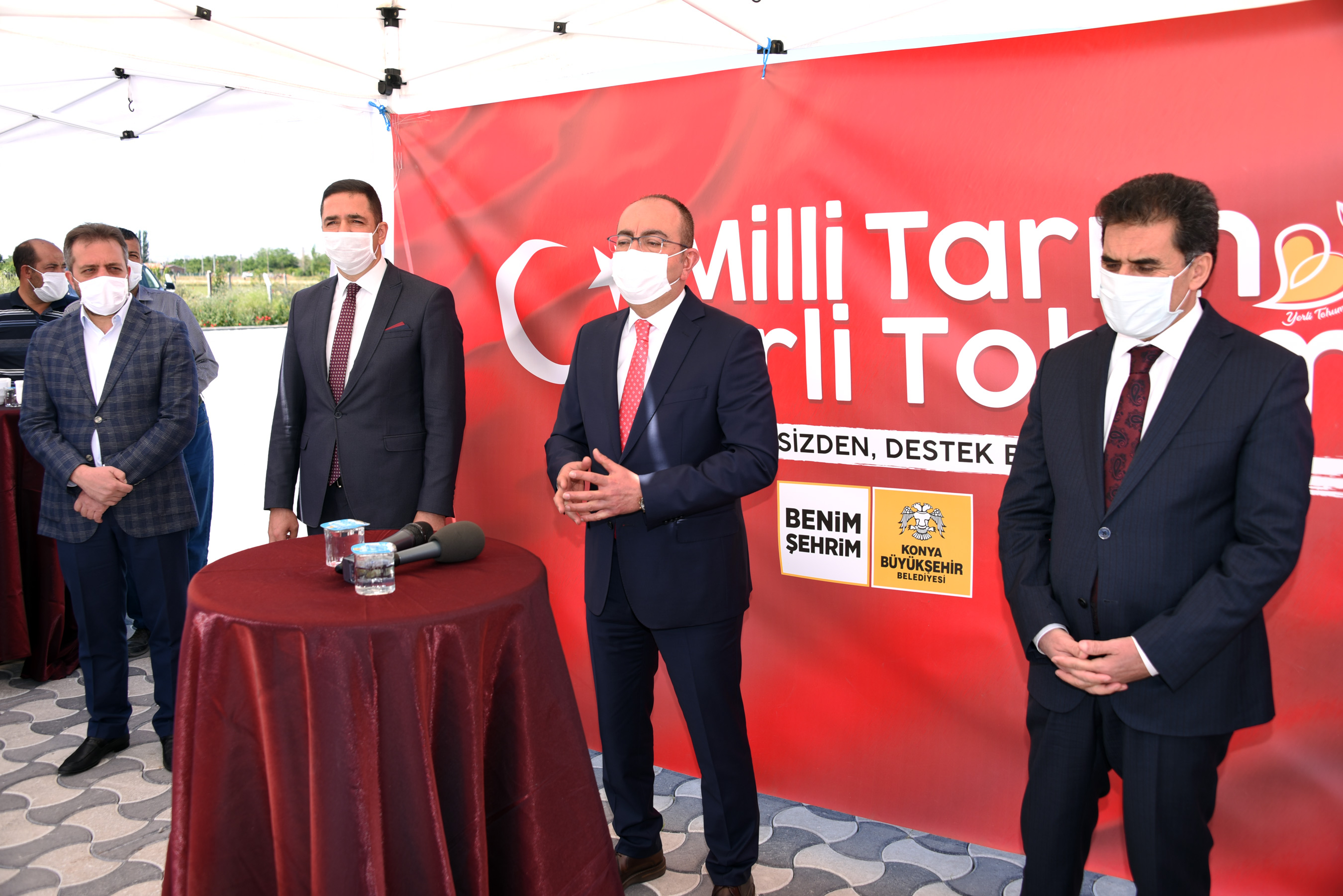 Konya Büyükşehir'den Üreticiye Yerli Susam Tohumu Desteği