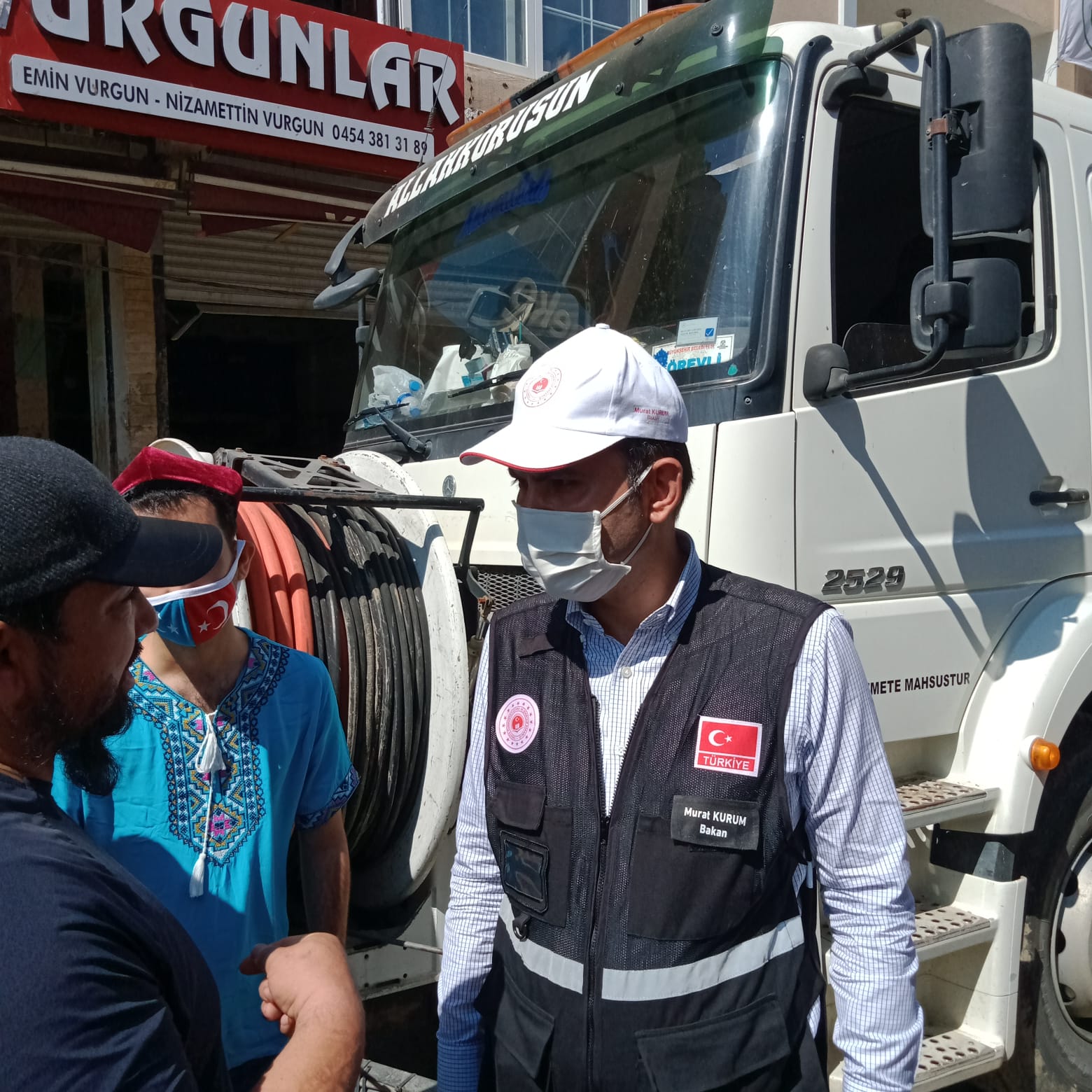 Bakan Soylu ve Bakan Kurum Giresun'daki Büyükşehir Ekiplerini Ziyaret Etti 