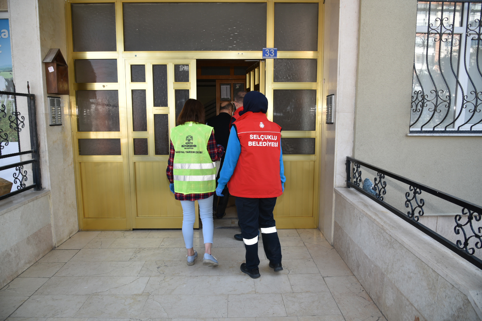 Sosyal Kartlar İhtiyaç Sahiplerine Ulaştırılıyor