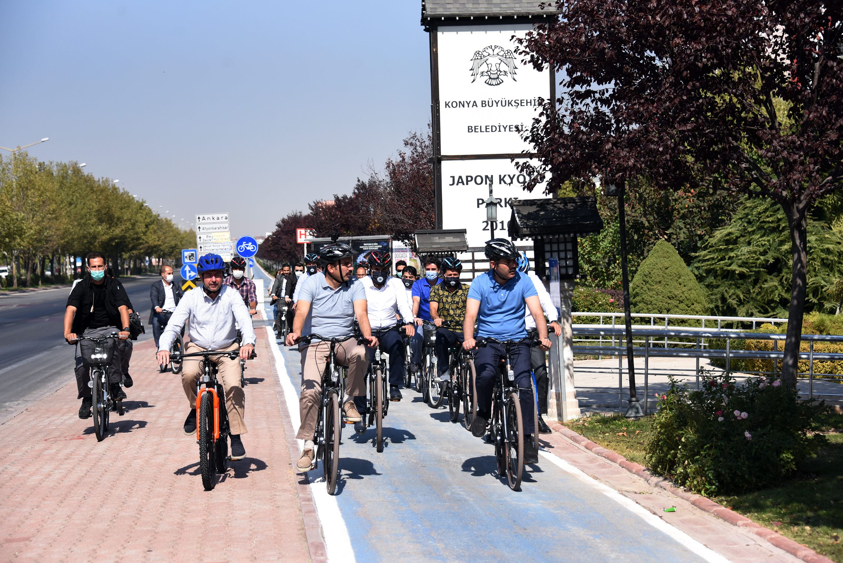 Bakan Kurum ve Başkan Altay Sağlıklı Yaşam İçin Pedal Çevirdi