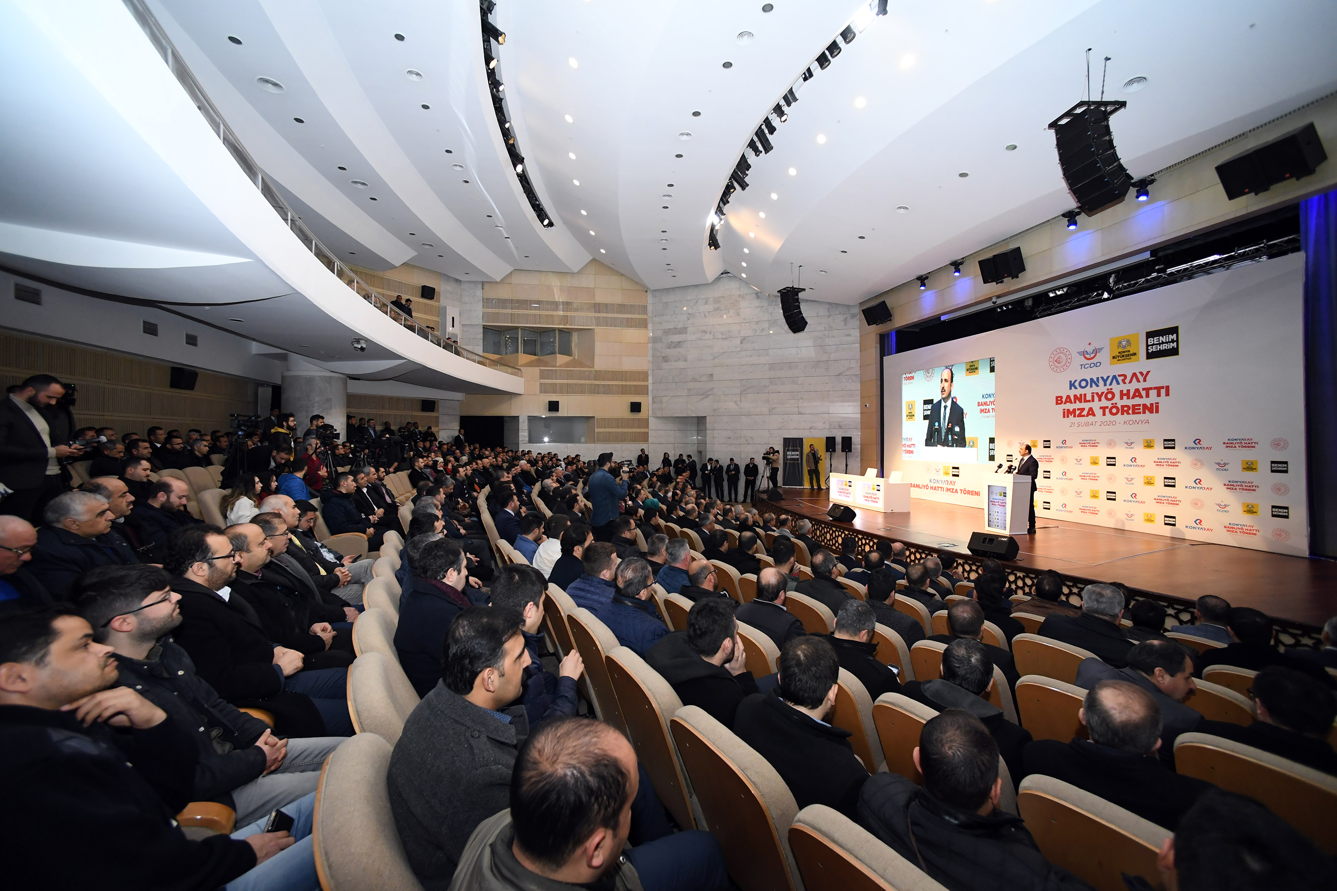 KONYARAY Banliyö Hattı'nda İmzalar Atıldı