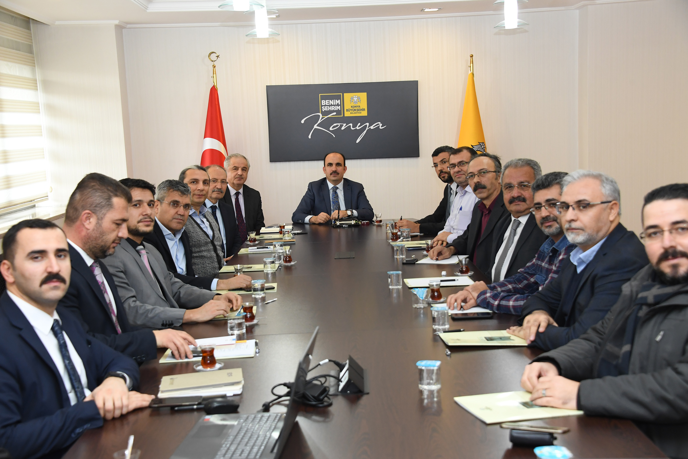 Başkan Altay Oda Başkanlarıyla Metro ve Banliyö Hattını İstişare Etti