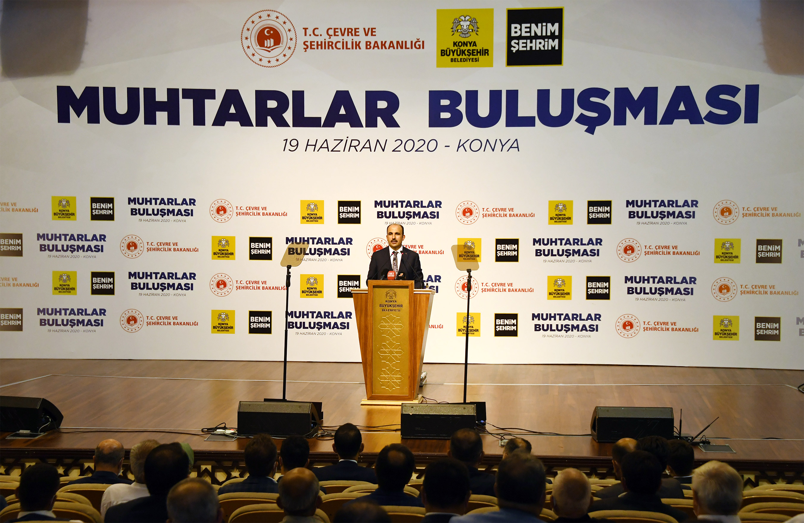 Bakan Kurum Konya Projelerini İnceledi, Muhtarlarla Buluştu