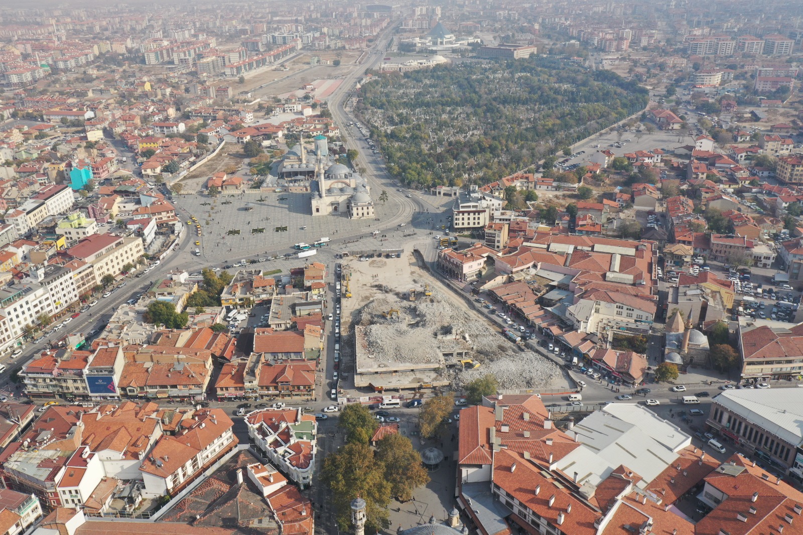 Mevlana Çarşısı'nda Yıkım Tamamlandı