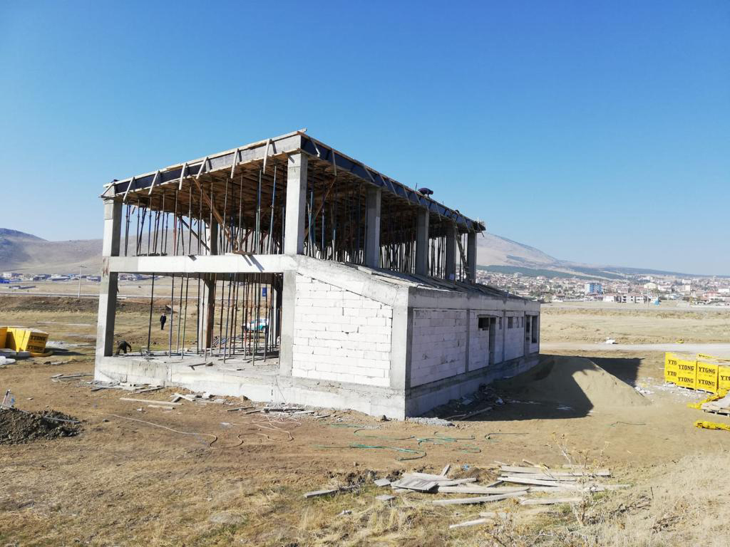 Yunak'a Mezbaha Kazandırılıyor 