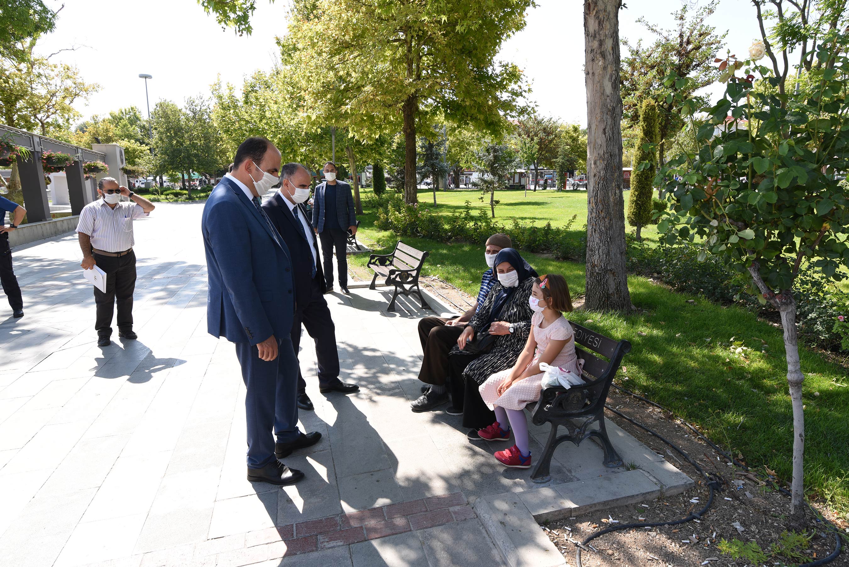 Vali Özkan ve Başkan Altay Maske ve Sosyal Mesafe Denetimlerine Katıldı 