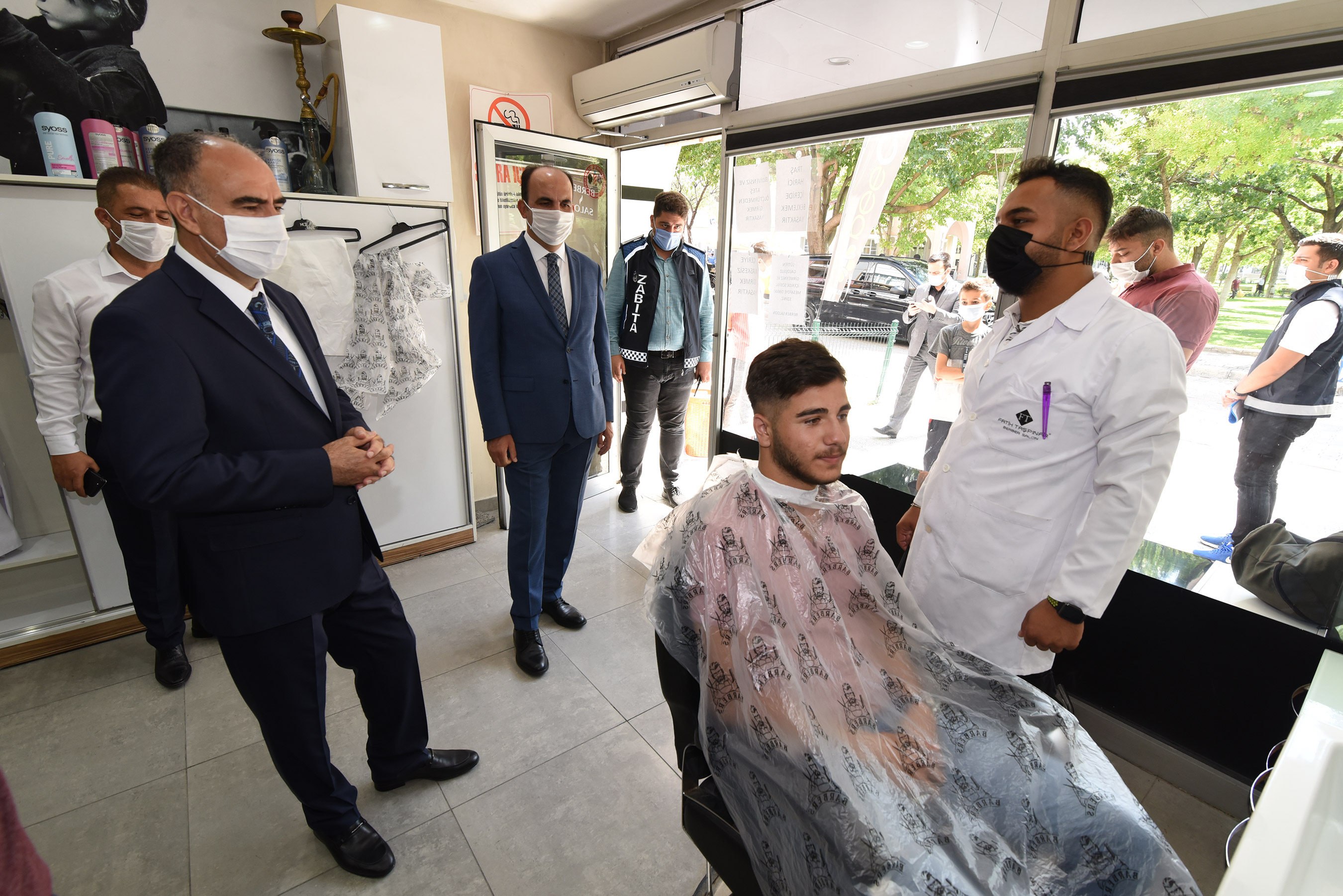 Vali Özkan ve Başkan Altay Maske ve Sosyal Mesafe Denetimlerine Katıldı 
