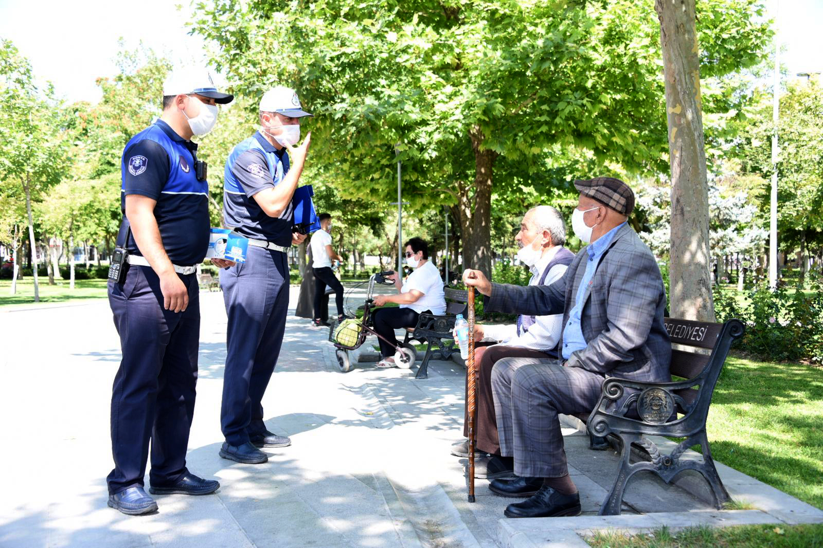 Büyükşehir Zabıta'dan Sosyal Mesafe Denetimleri