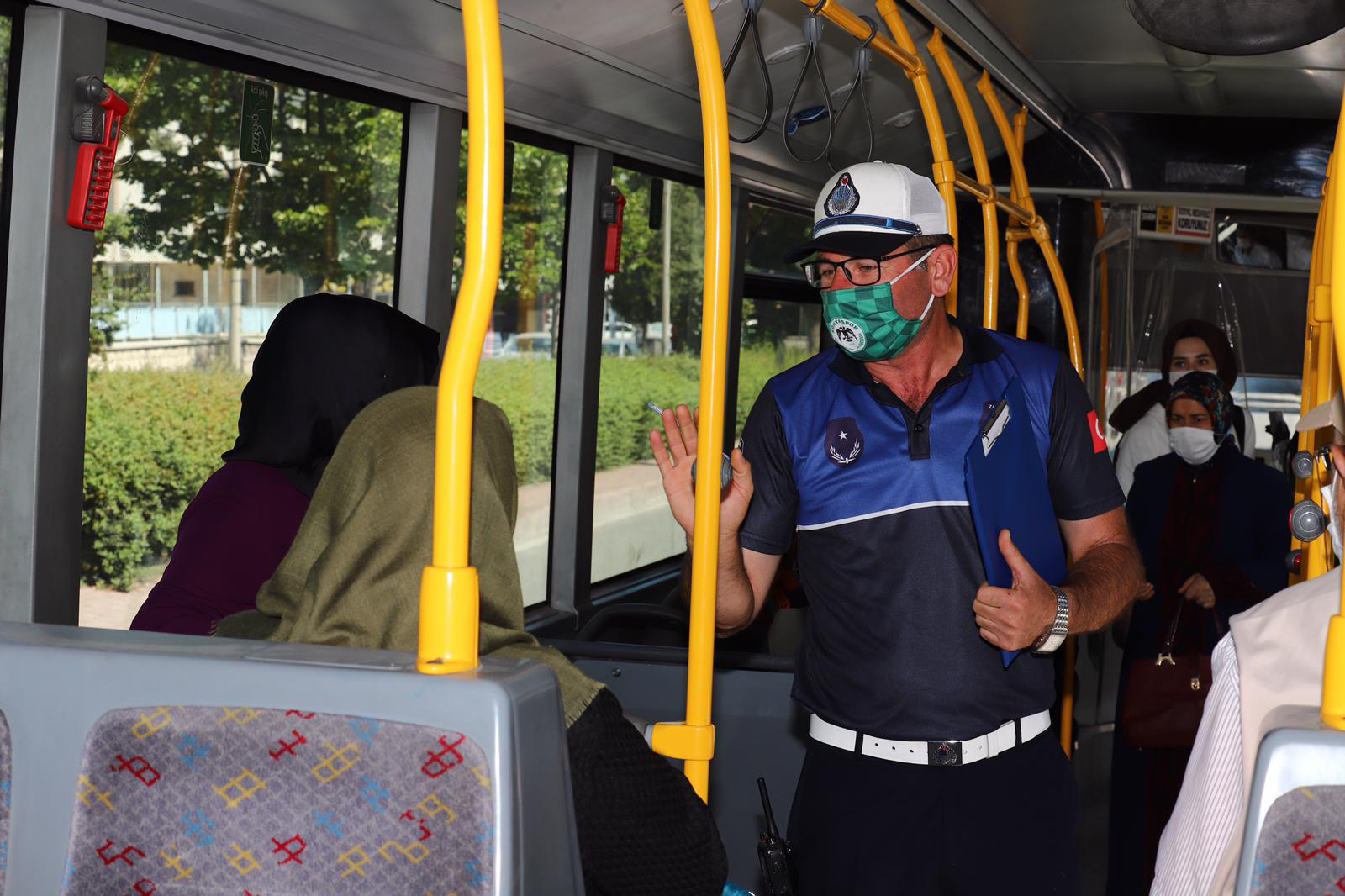 Konya'da Kapsamlı Sosyal Mesafe ve Maske Denetimi Yapıldı