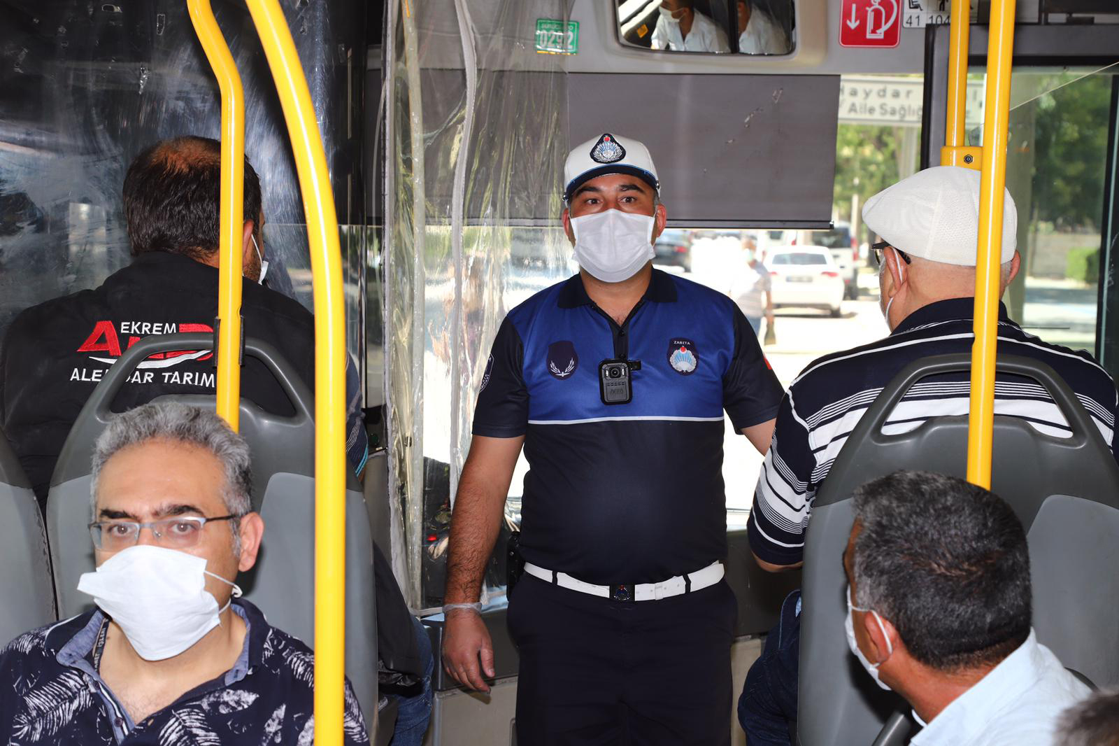 Konya'da Kapsamlı Sosyal Mesafe ve Maske Denetimi Yapıldı