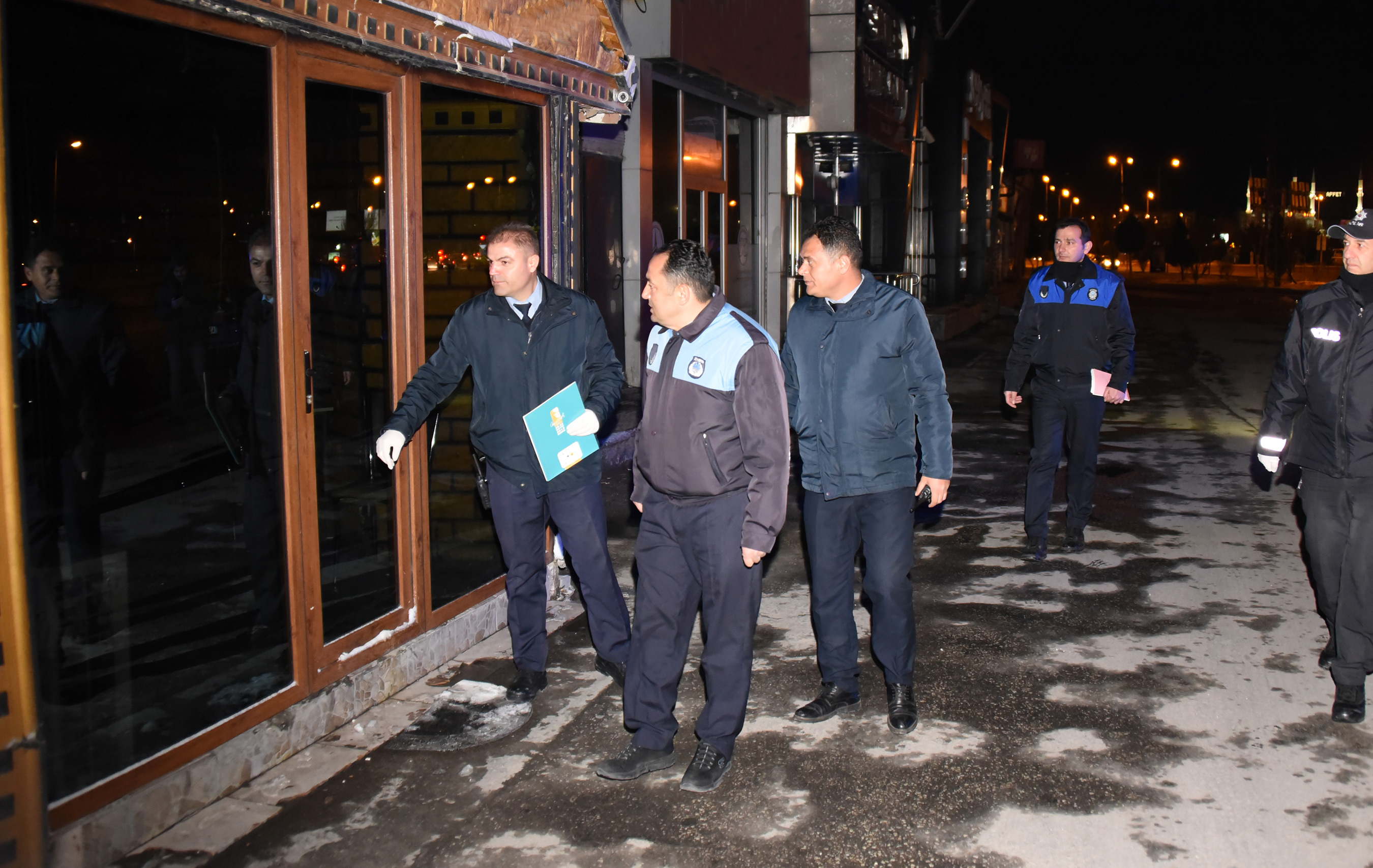Büyükşehir Zabıta'dan Koronavirüs Denetimleri