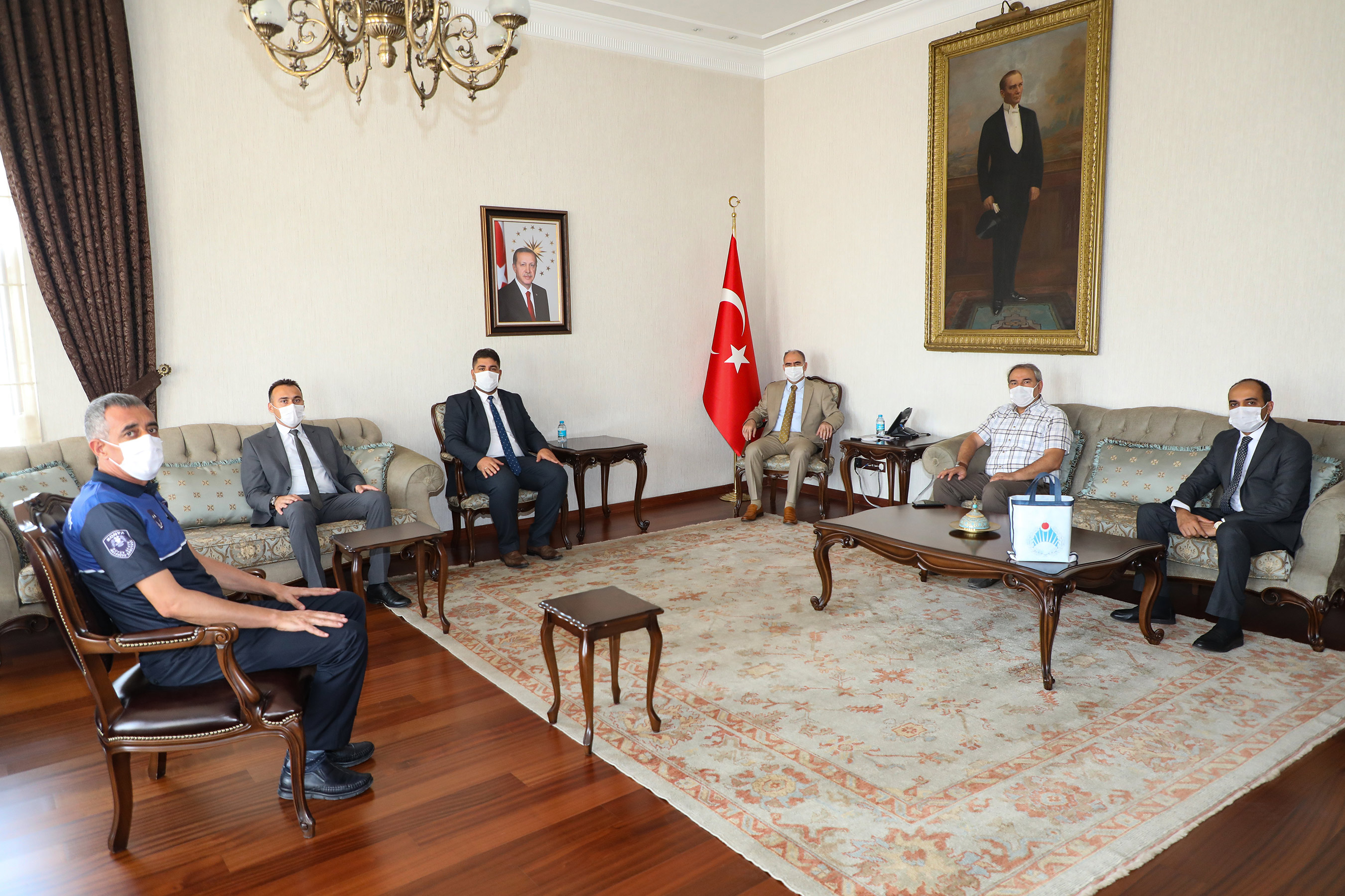 Zabıta Yöneticileri Vali Özkan ve Başkan Altay'ı Ziyaret Etti