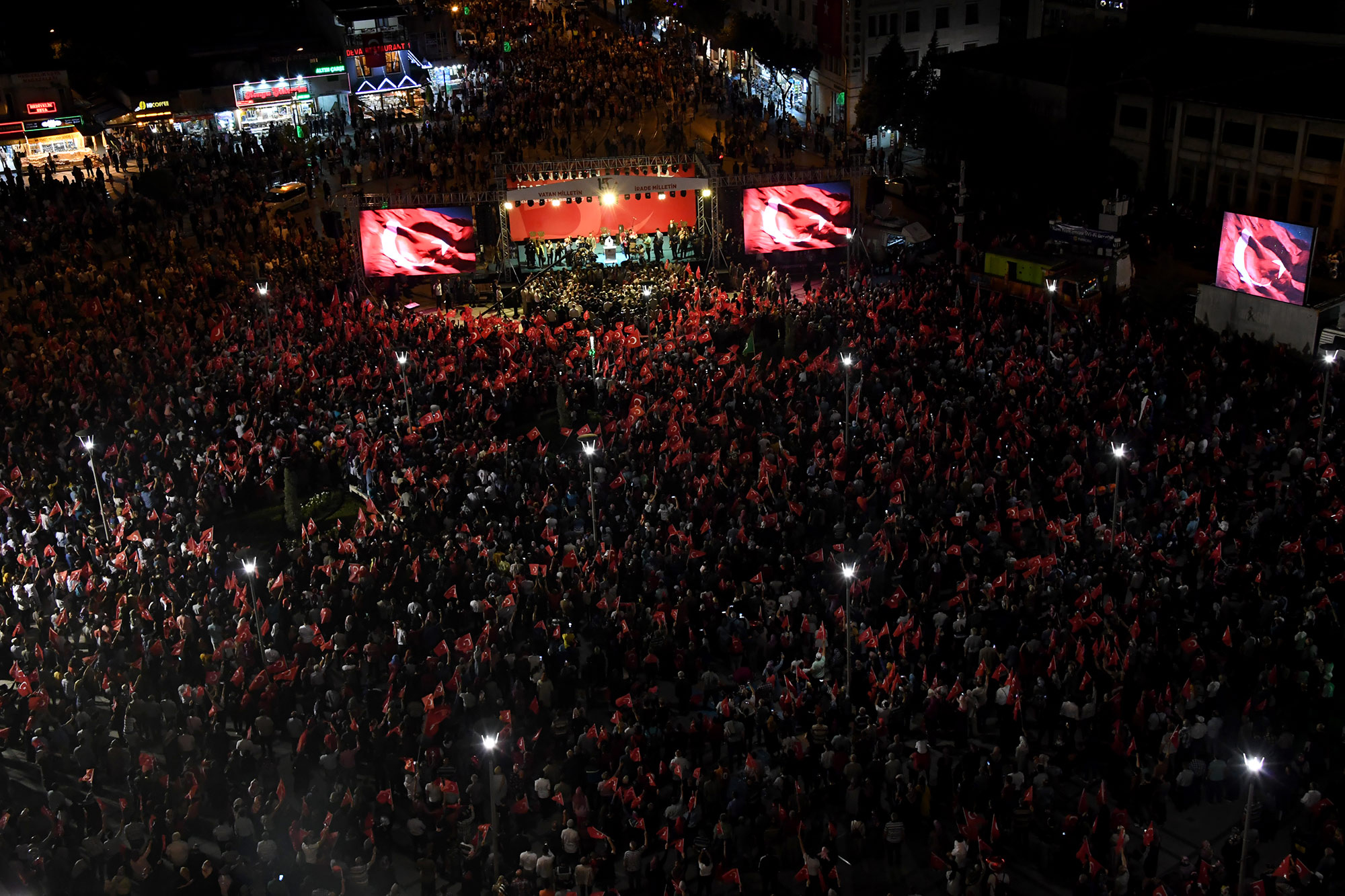 15 Temmuz Darbeye Karşı Destansı Mücadelenin Adıdır