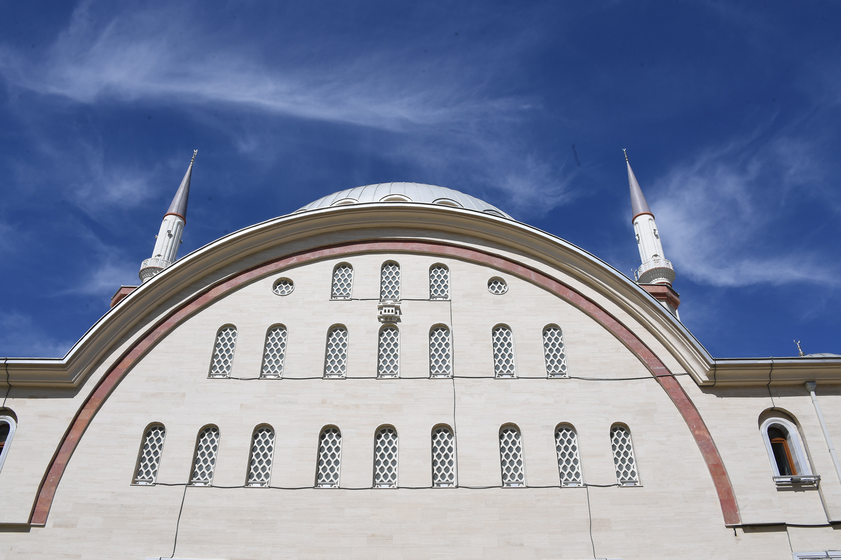 Konya Büyükşehir Camilere Kuş Evleri Yerleştirdi
