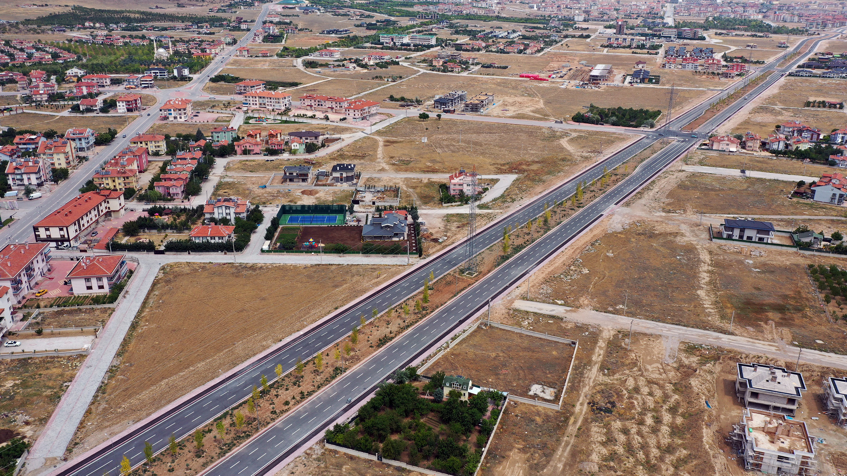 Sultan Abdülhamid Han Caddesi'nin İlk Etabı Tamamlandı 