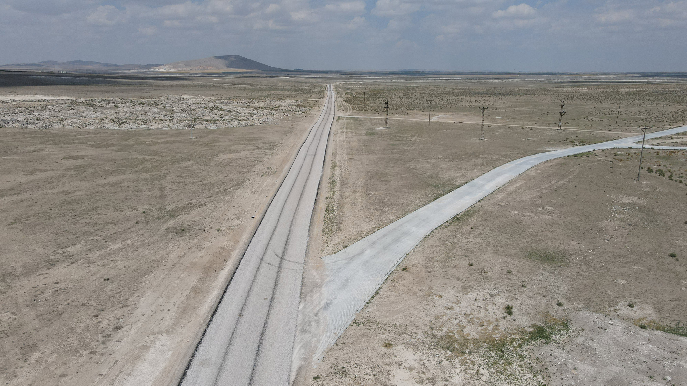 Konya Büyükşehir'den Cihanbeyli'ye 19 KM Daha Mahalle Yolu