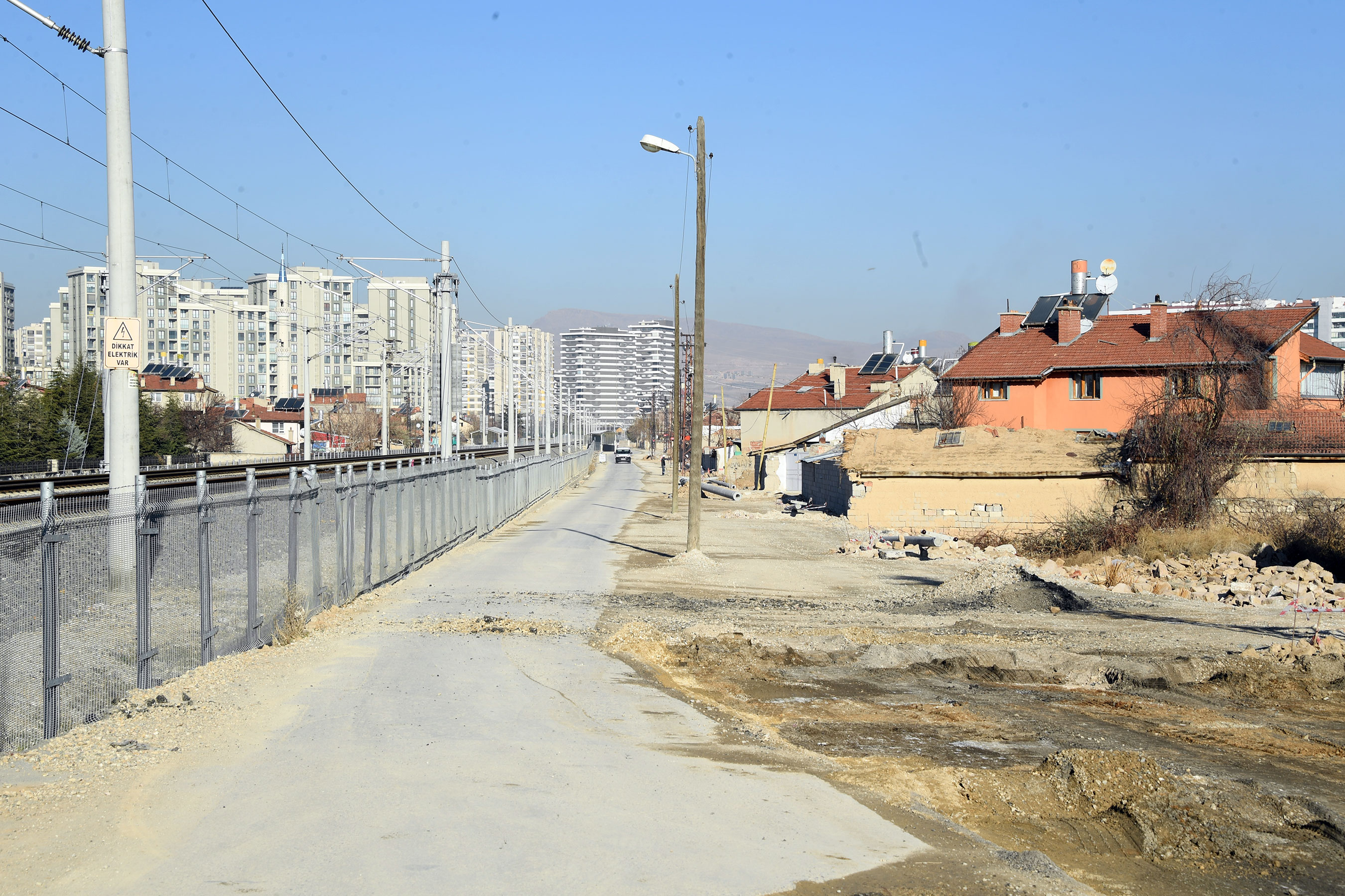 Başkan Altay Açıkladı: Taşköprü ile Çeçenistan Köprüsü Arasındaki Tren Yolu Güzergahı Genişliyor