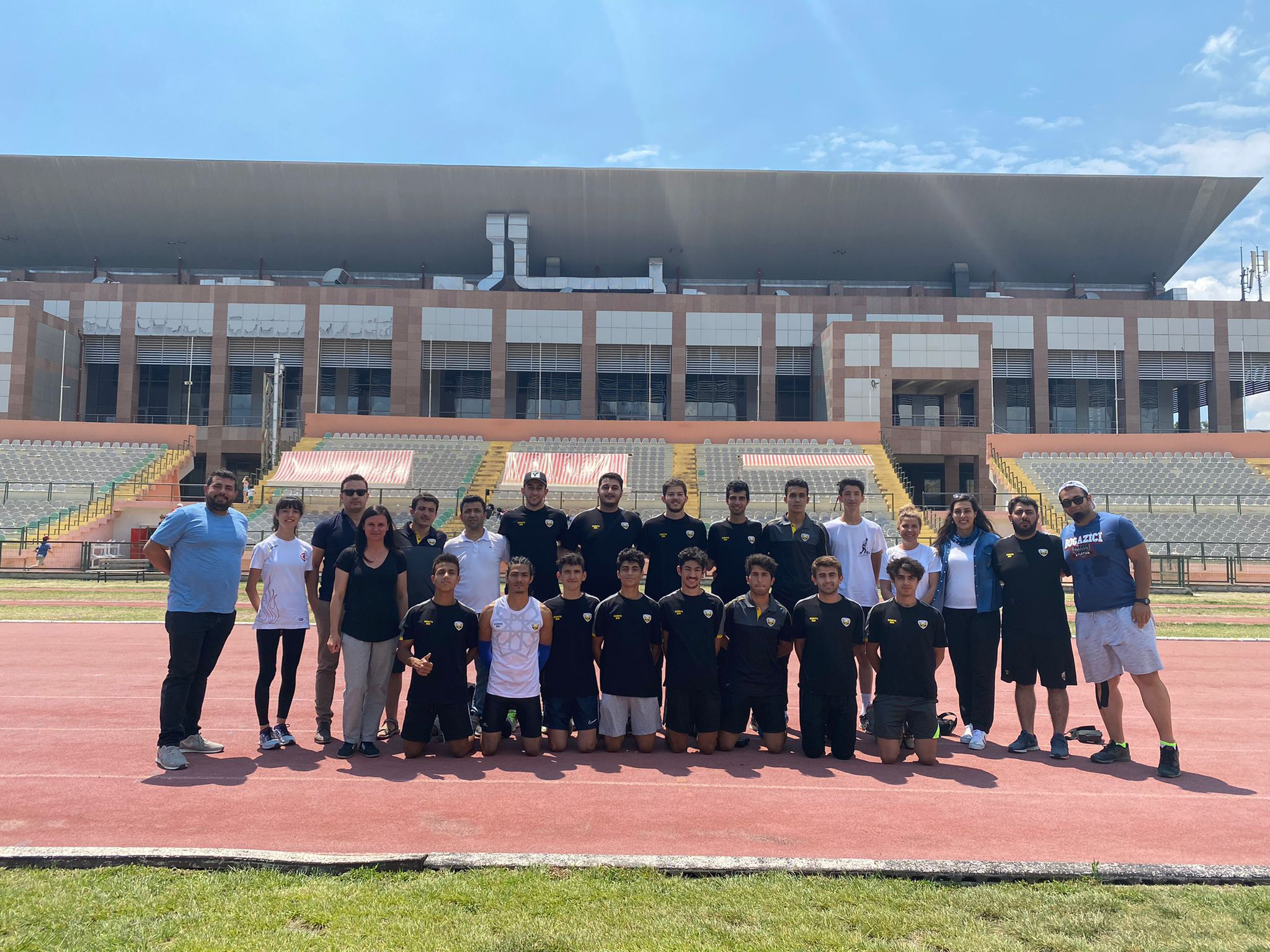 Büyükşehir Belediyespor Atletizm'de Finallere Kaldı