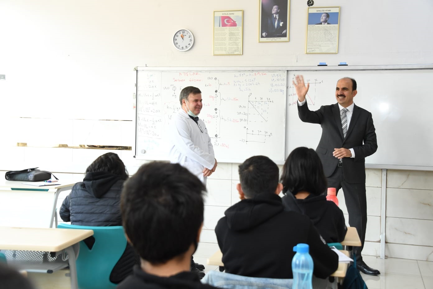 Başkan Altay Öğrencilerle Buluştu