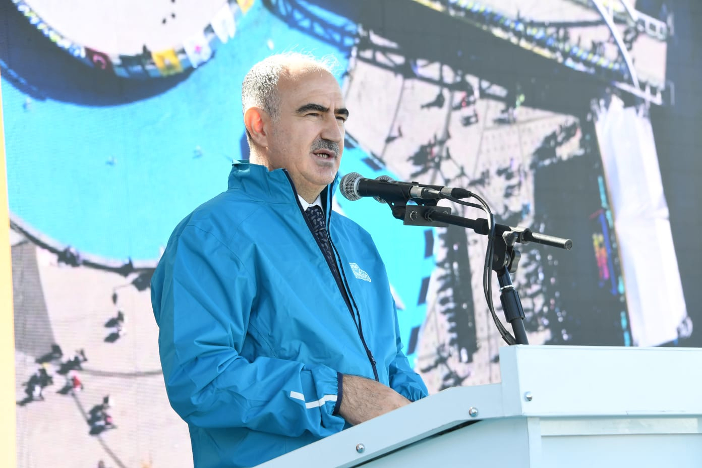 Bakan Varank: Bu Atmosferi Soluyan Gençler Büyük Türkiye'nin Lokomotifi Olacak