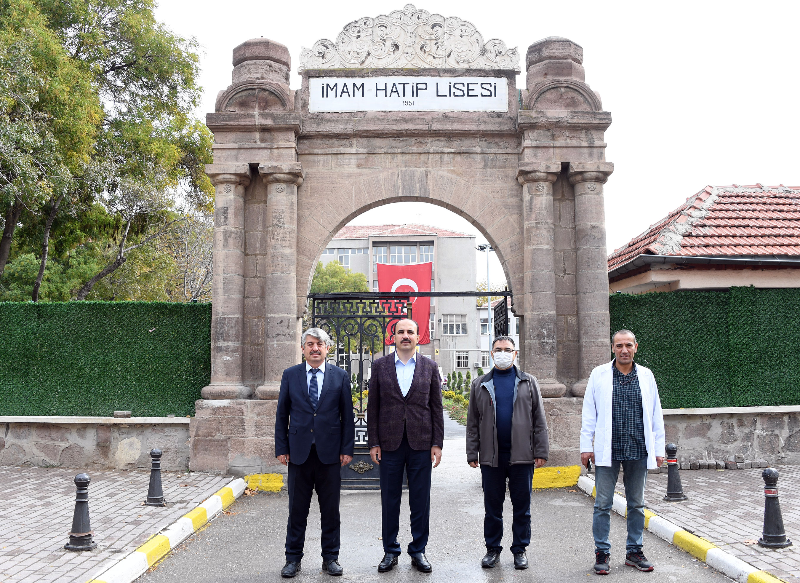 Başkan Altay Öğretmenler ve Öğrencilerle Buluştu