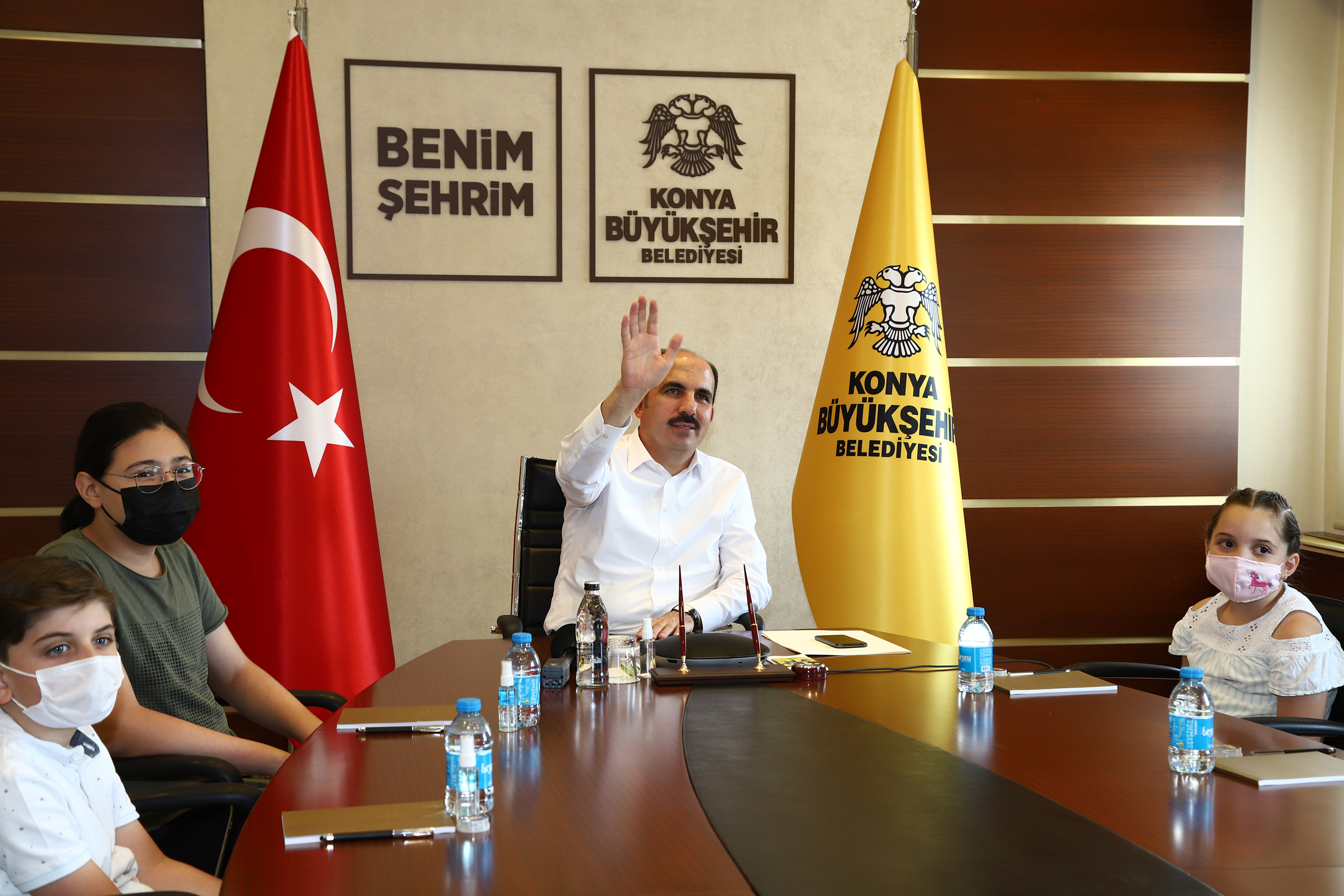 Genç KOMEK Yaz Okulu'ndan Başarılı Öğrencilere Sürpriz Hediye