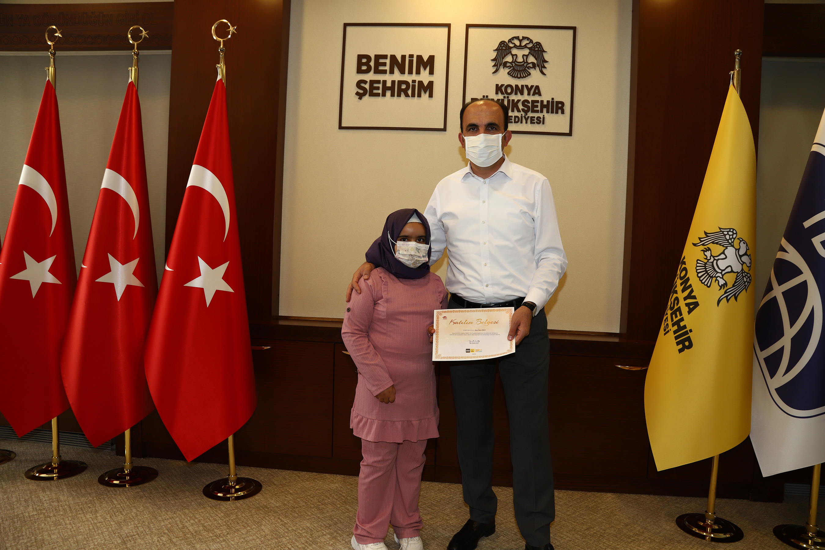Genç KOMEK Yaz Okulu'ndan Başarılı Öğrencilere Sürpriz Hediye