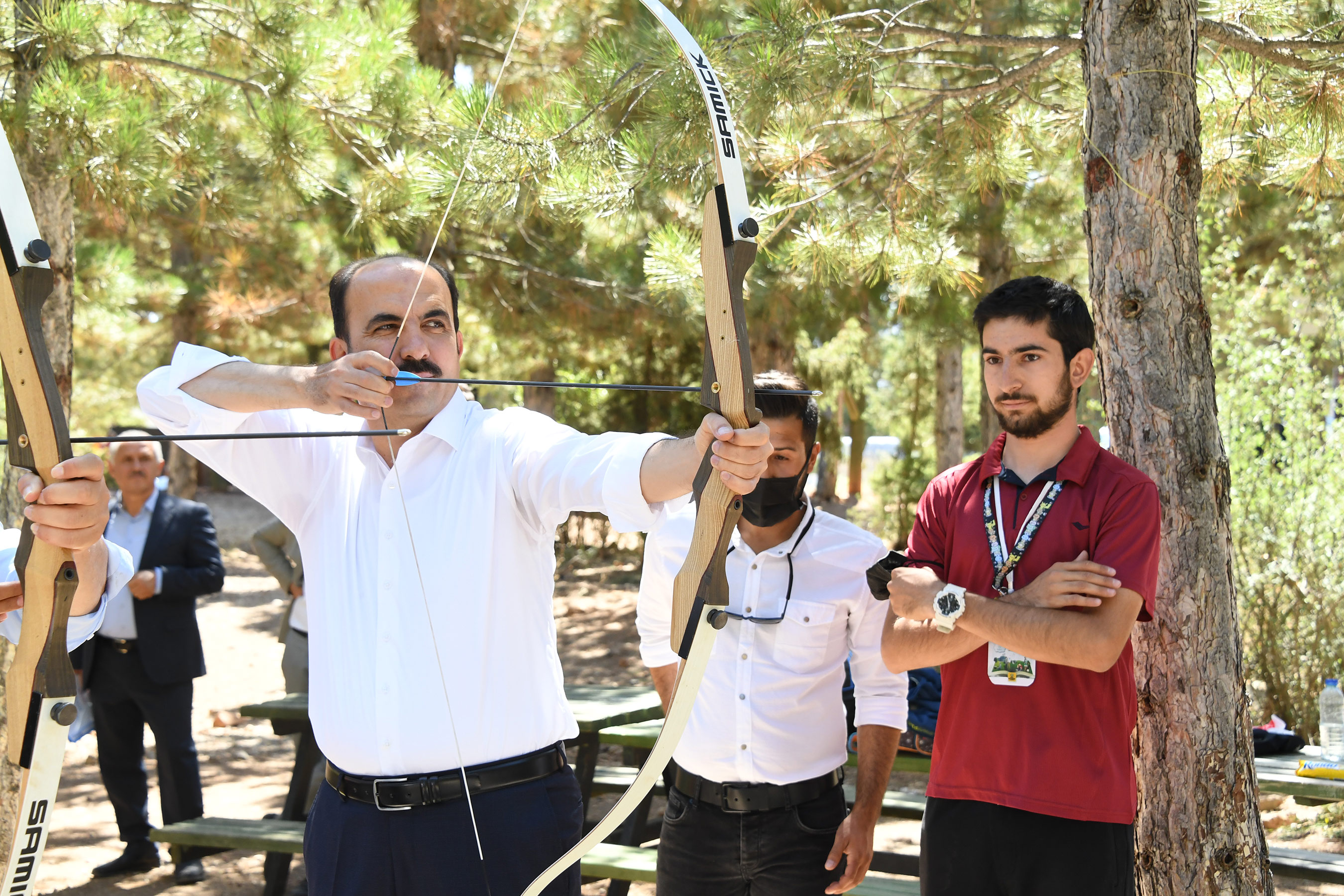 AK Parti Genel Başkan Yardımcısı Dağ Büyükşehir'in Yaz Kamplarını Ziyaret Etti