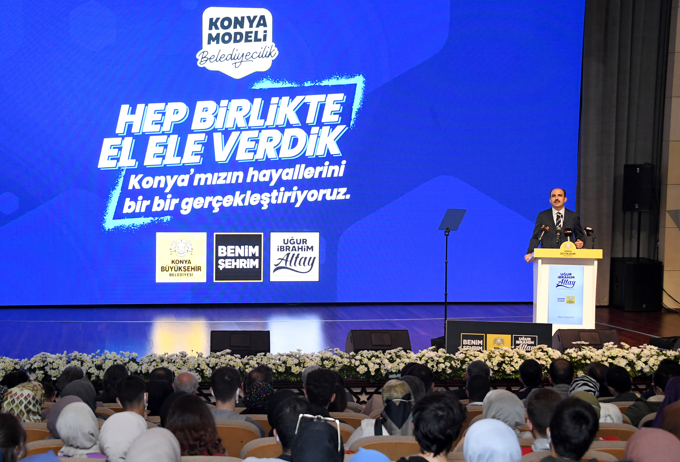 Başkan Altay Gençlik Çalışmalarını Anlattı, Genç Kültür Kart'ı Tanıttı